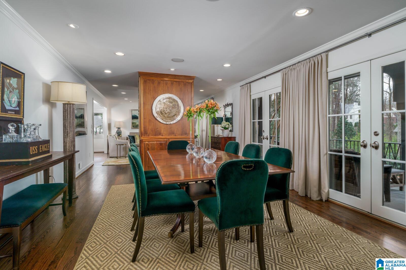 2912 PINE HAVEN DRIVE