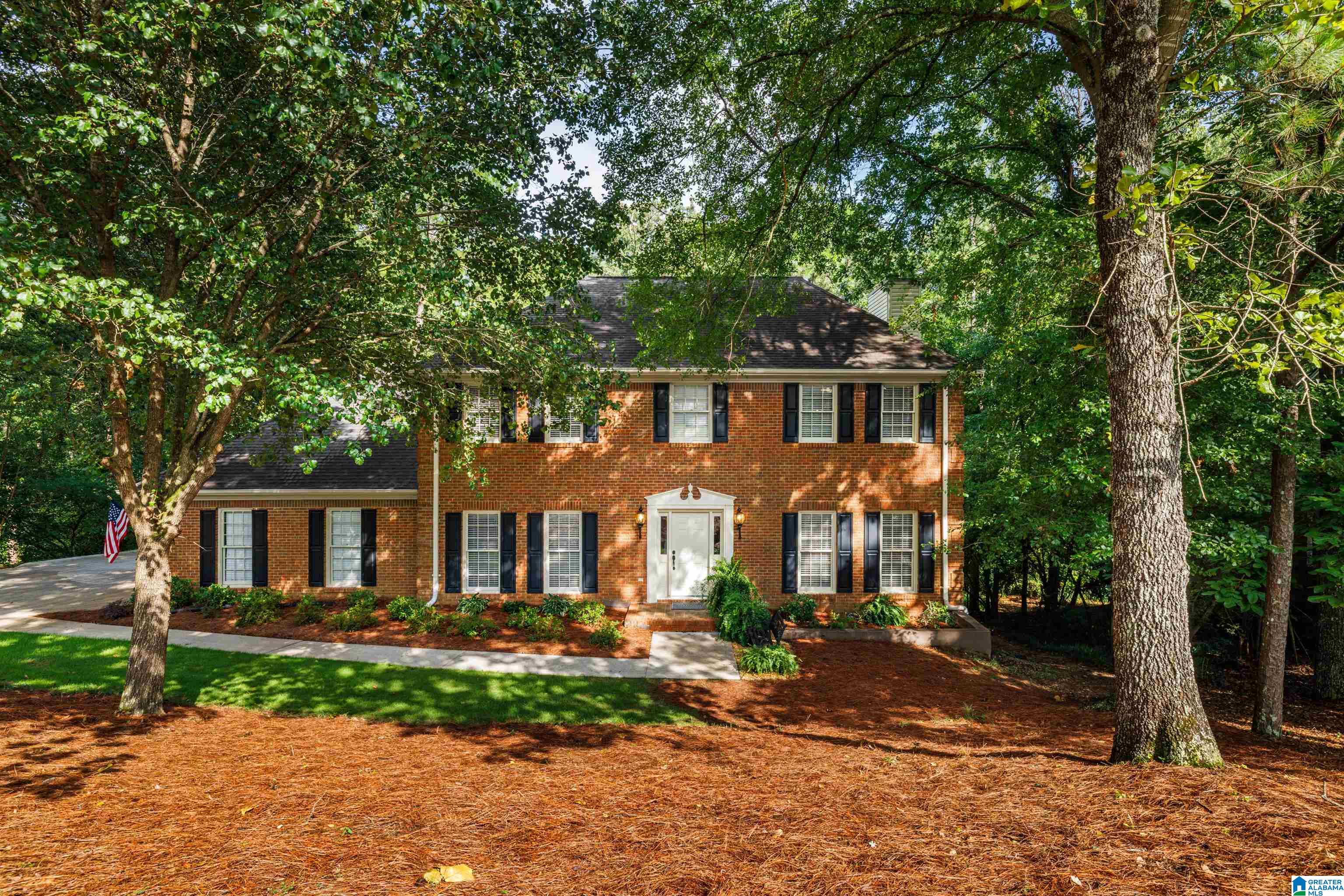 Photo 1 of 77 — 3717 CUMBERLAND TRACE, BIRMINGHAM, AL 35242