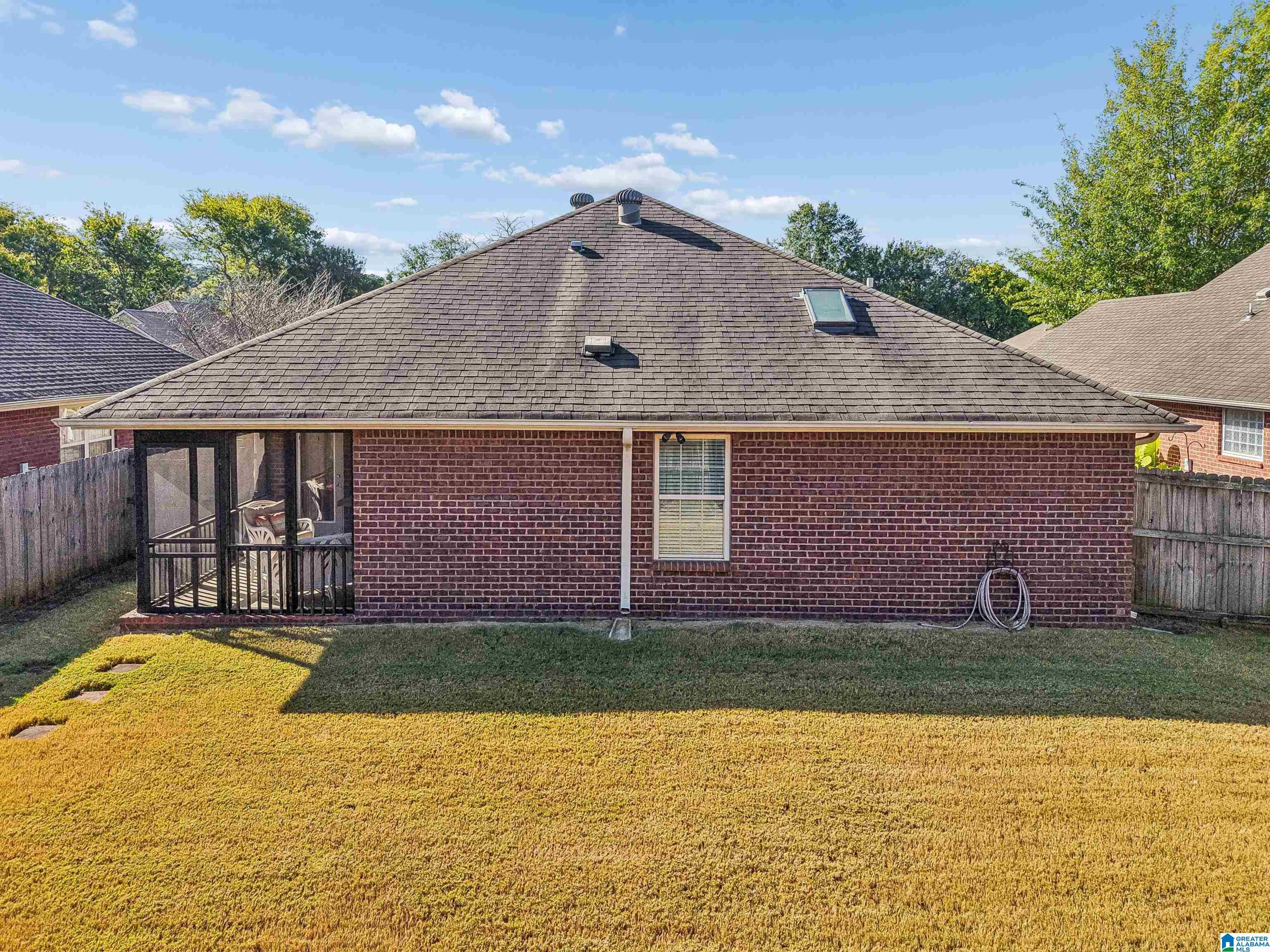 2057 EDGEWOOD DRIVE