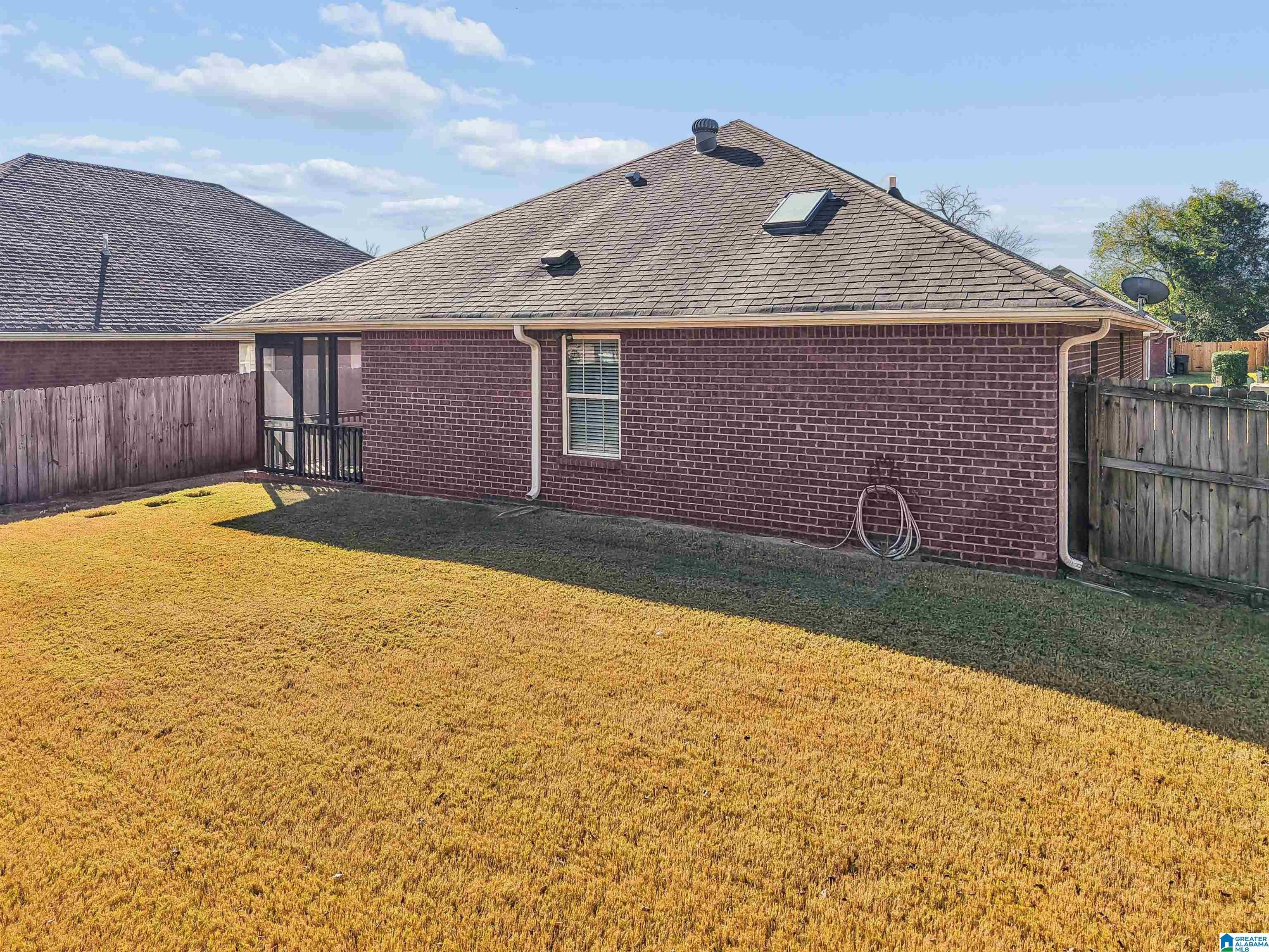 2057 EDGEWOOD DRIVE