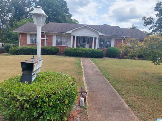 7245 PINE TREE LN, FAIRFIELD, AL 35064 - Image 5bc60288902697bbb04ba5938e2bcce0/1928533236