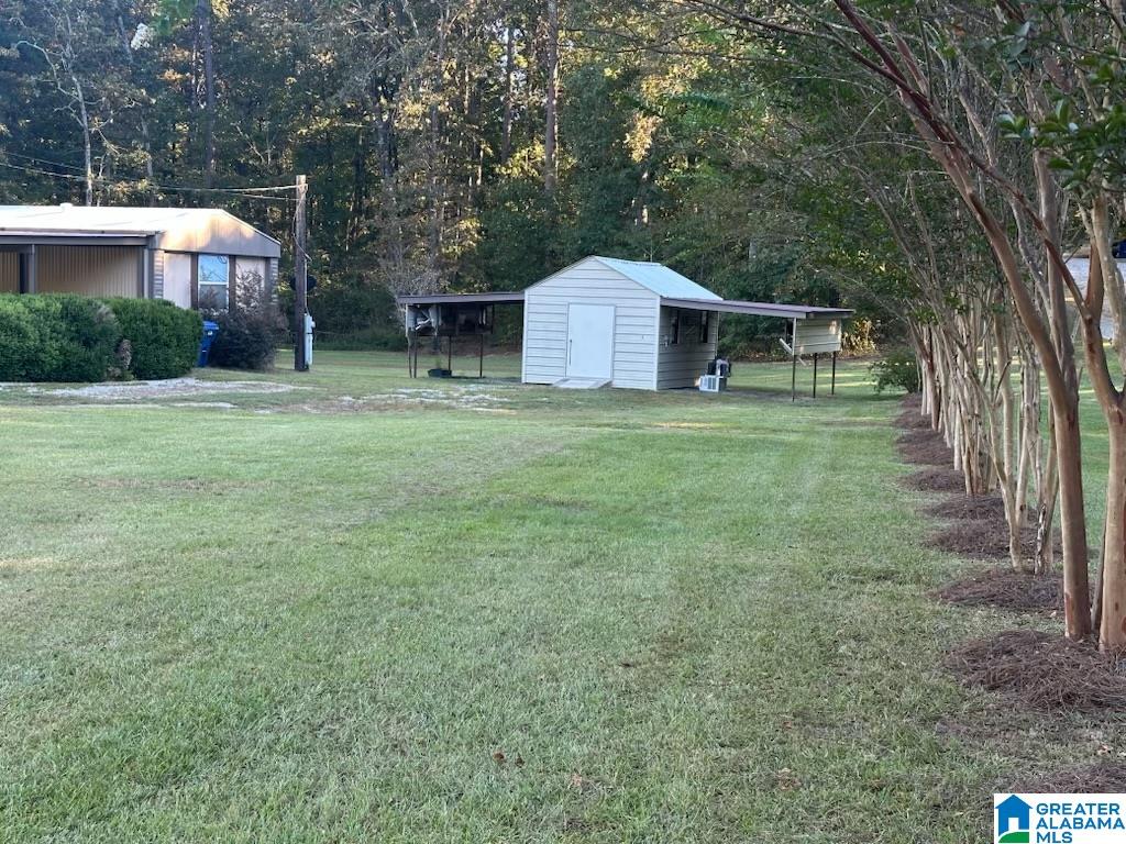 2200 SPRAYBERRY ROAD