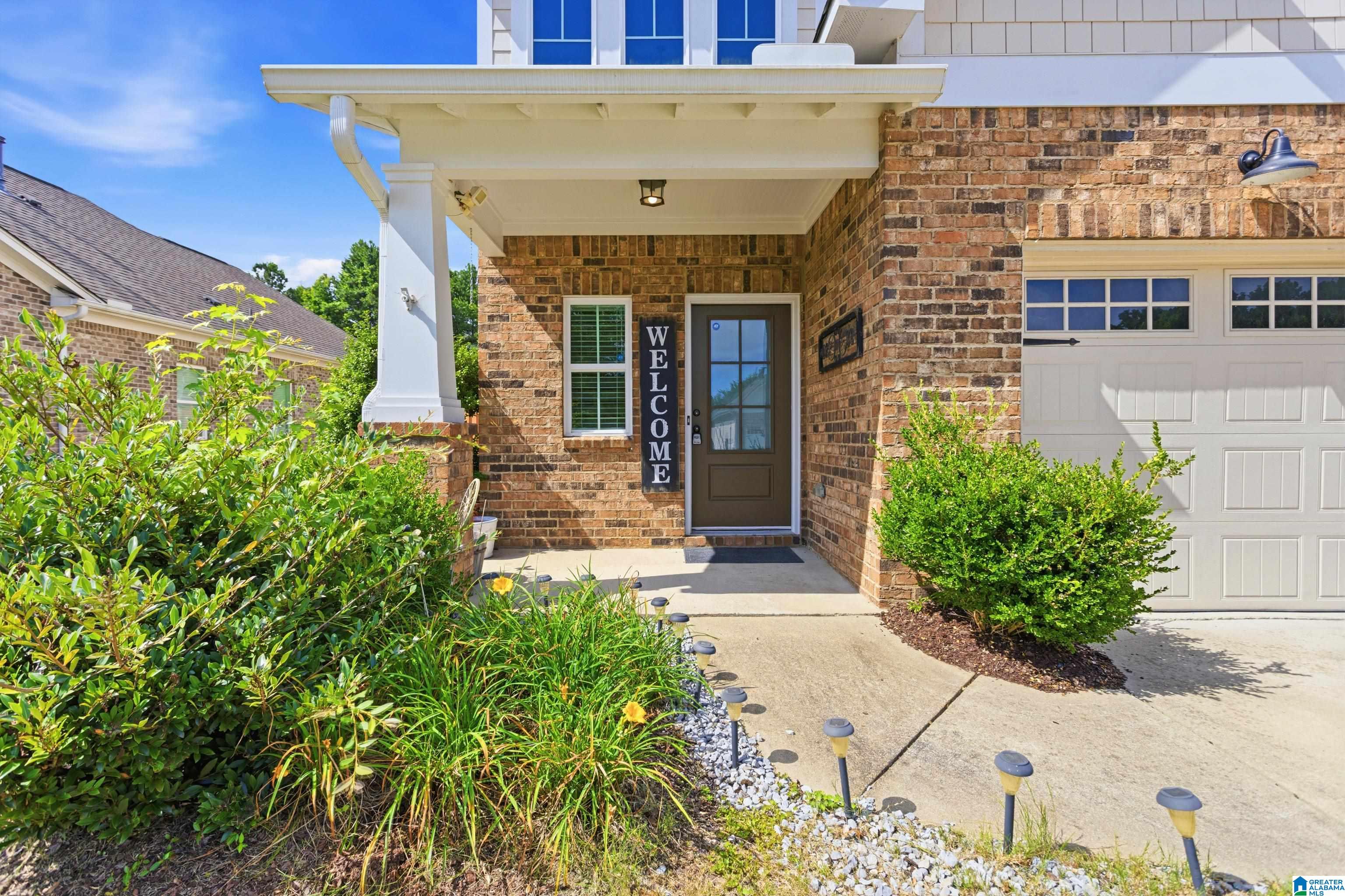 1482 WOODRIDGE PLACE