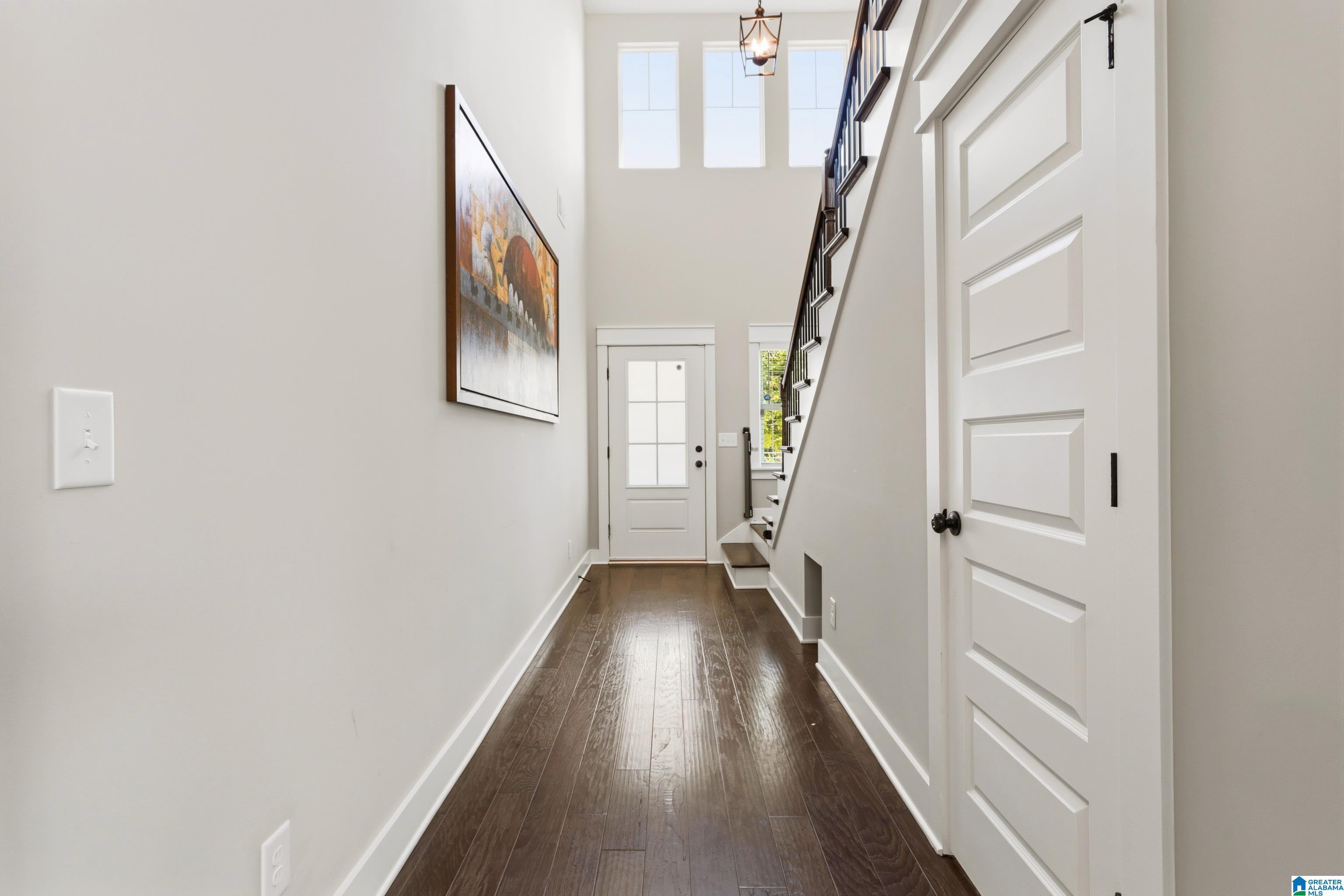 1482 WOODRIDGE PLACE