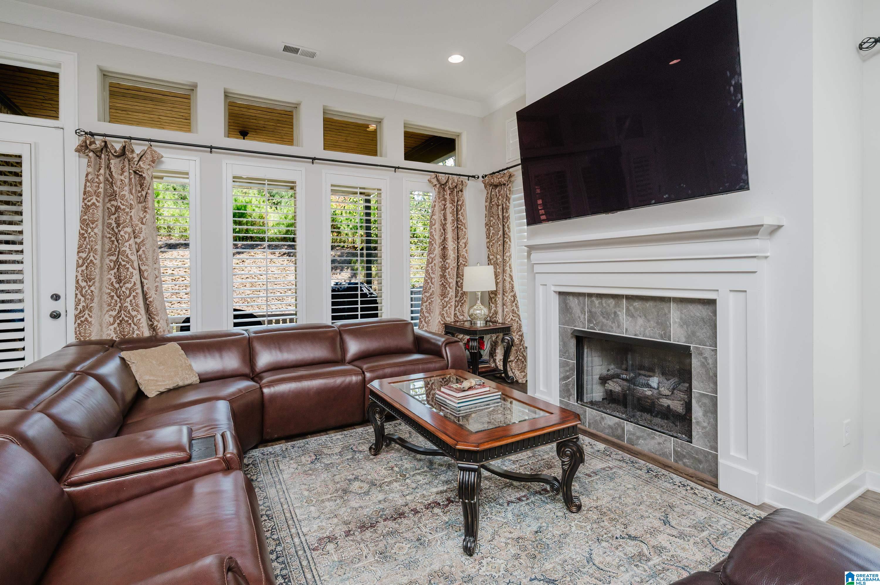 5787 BRAYDEN CIRCLE