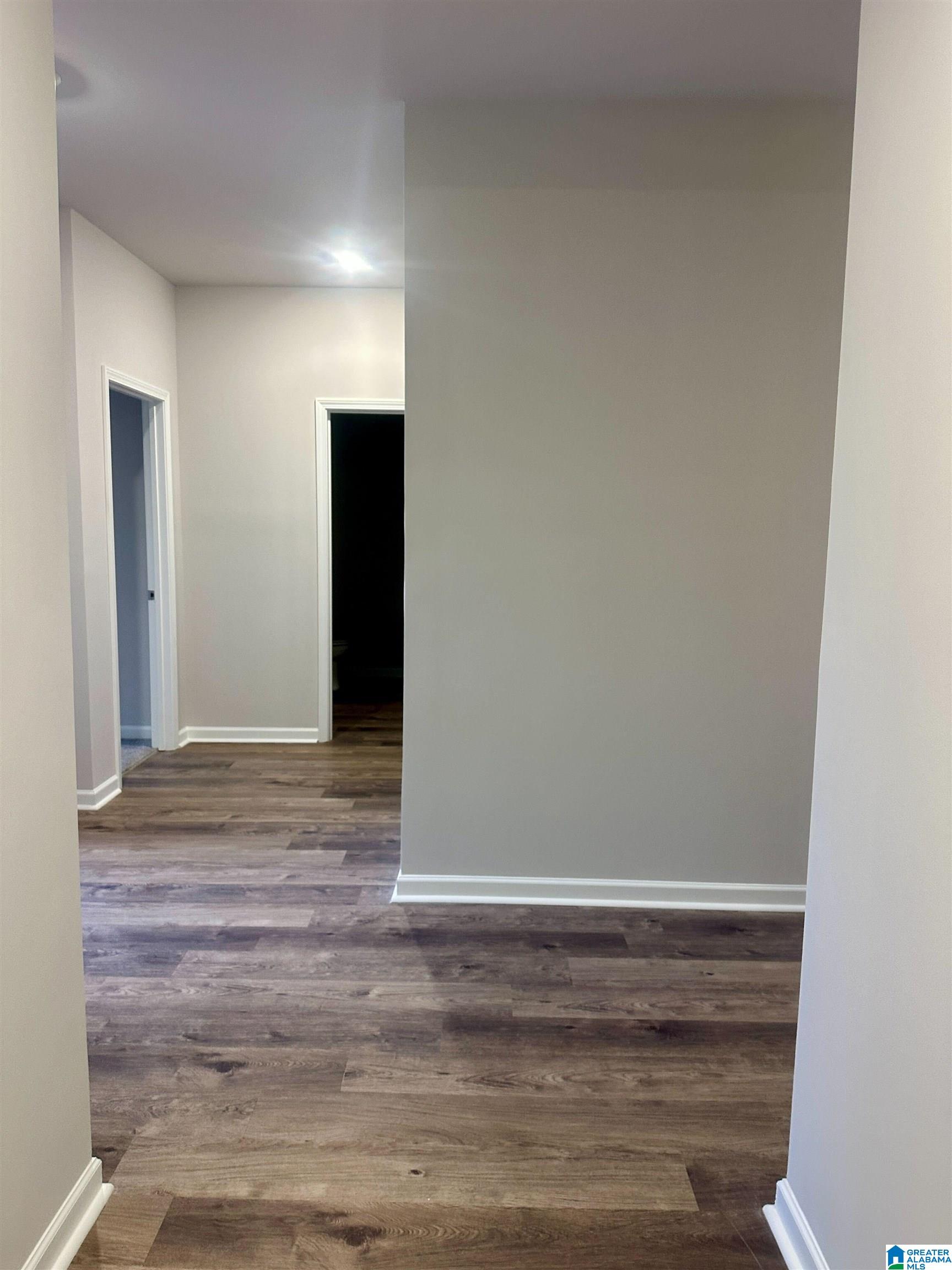 1015 BROOKHAVEN LANE