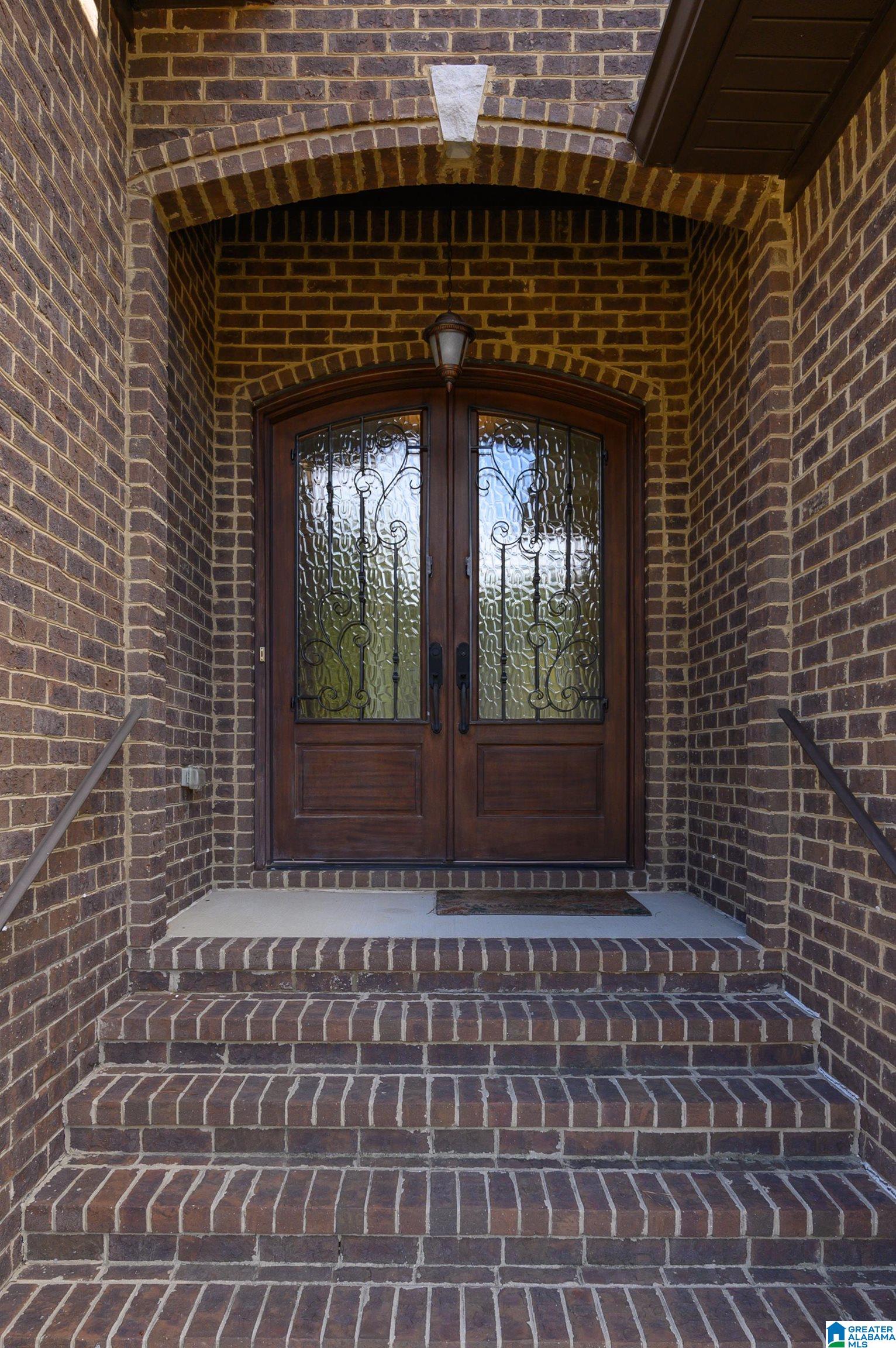 131 CREEKWATER STREET