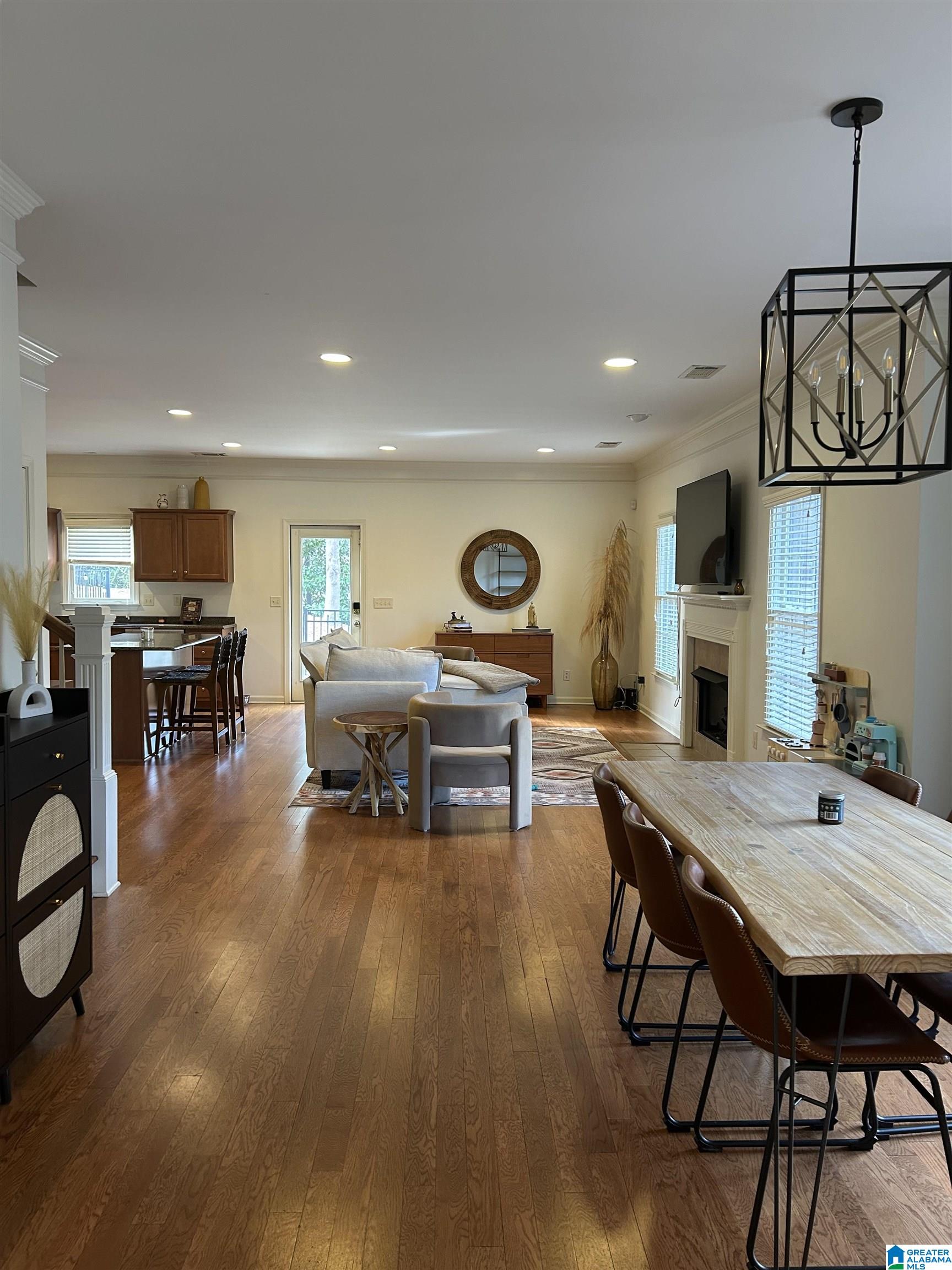 1080 INVERNESS COVE WAY