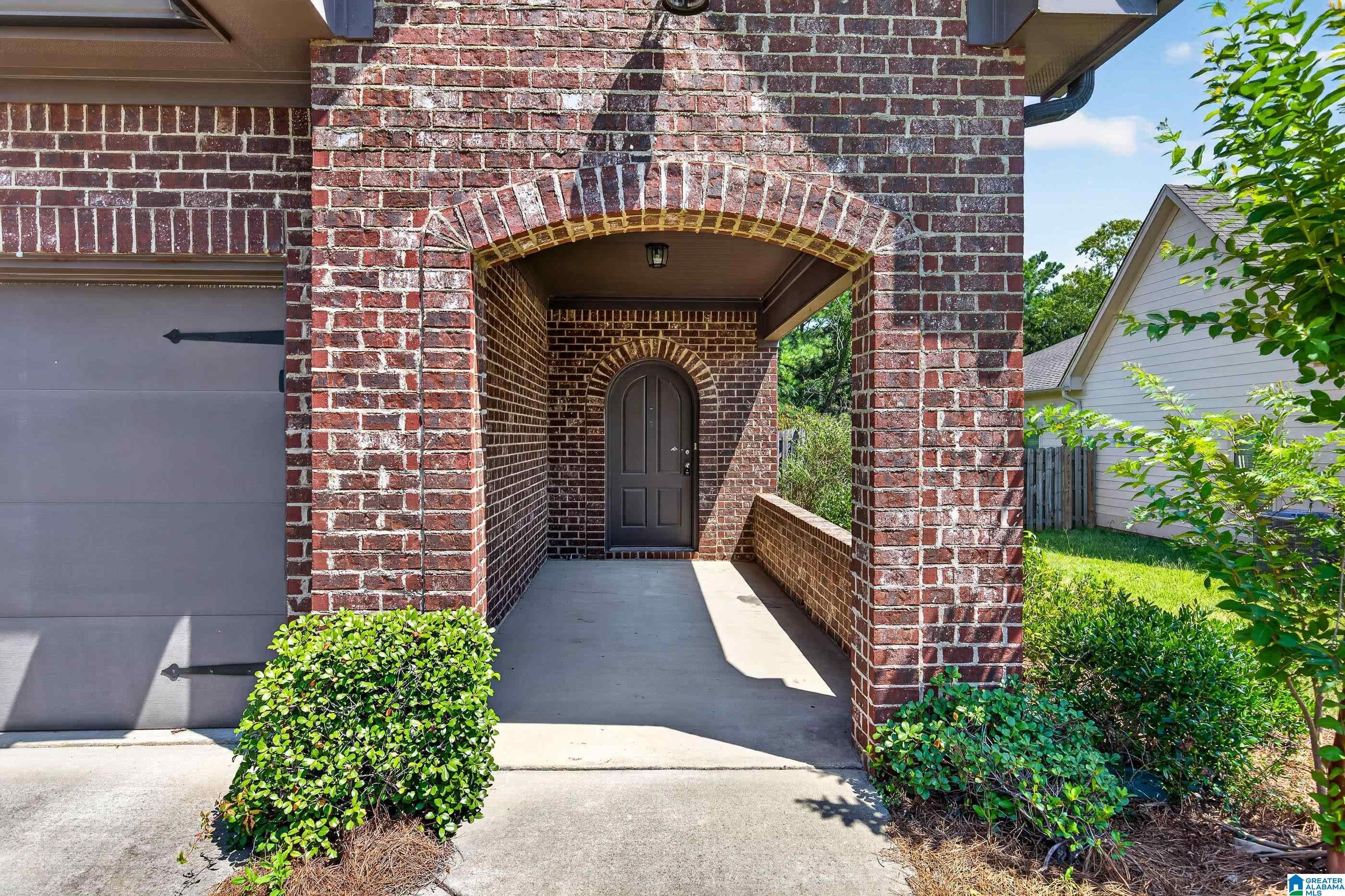 1093 GARNET DRIVE