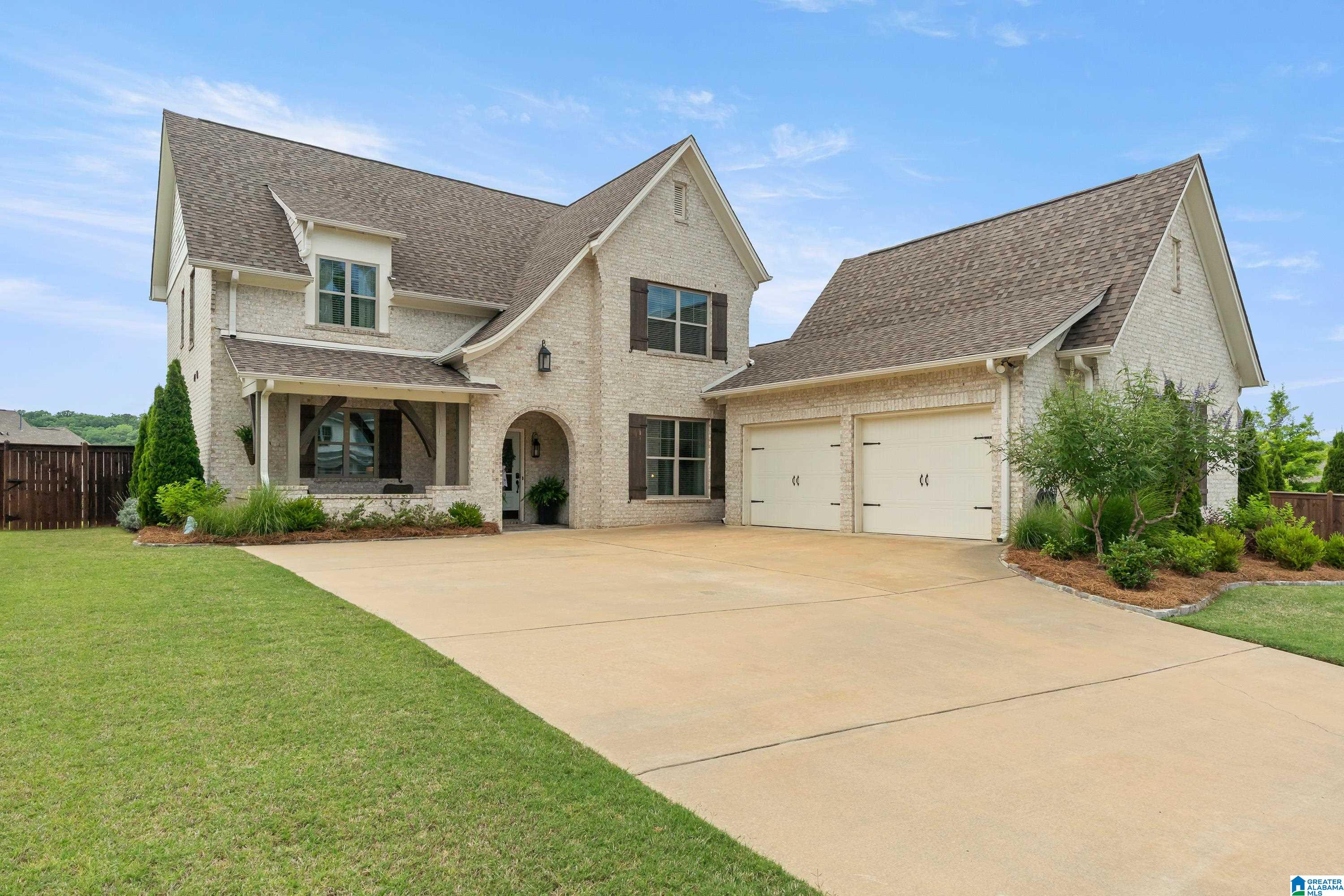 320 GRIFFIN PARK TRACE