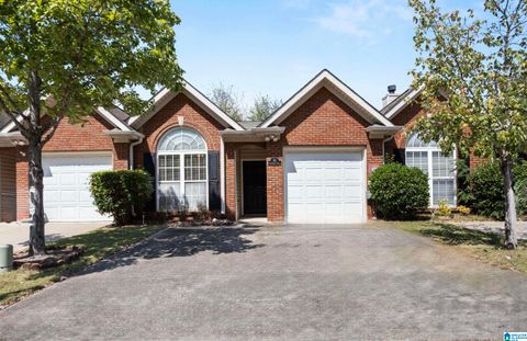 155 HAYESBURY COURT PELHAM AL 35124