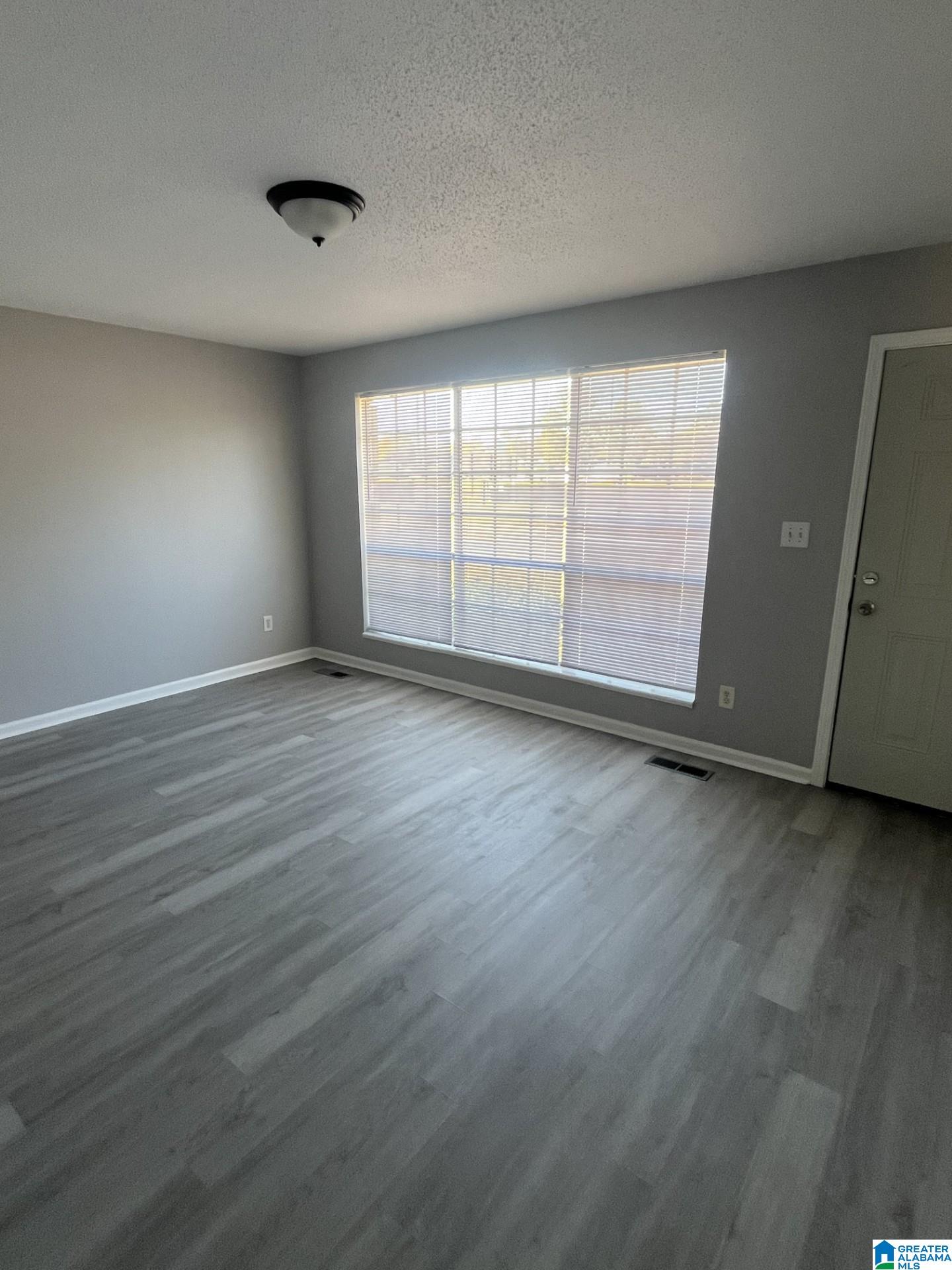 805 41ST STREET 805 Valley