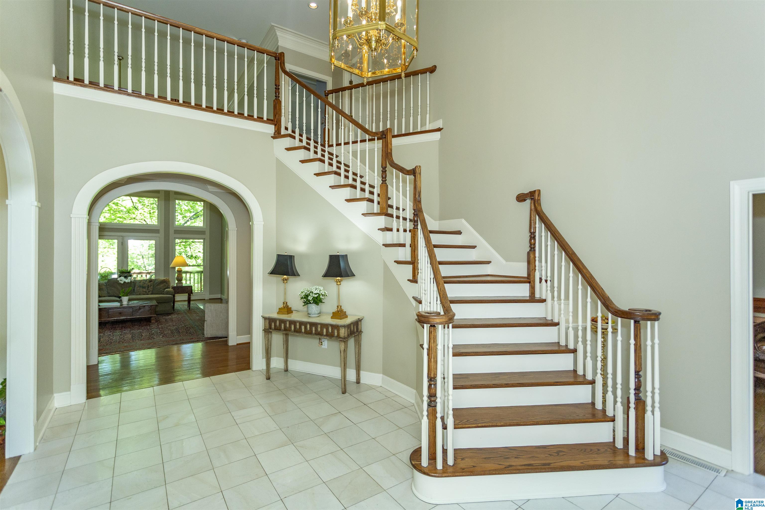 1734 VESTWOOD HILLS DRIVE
