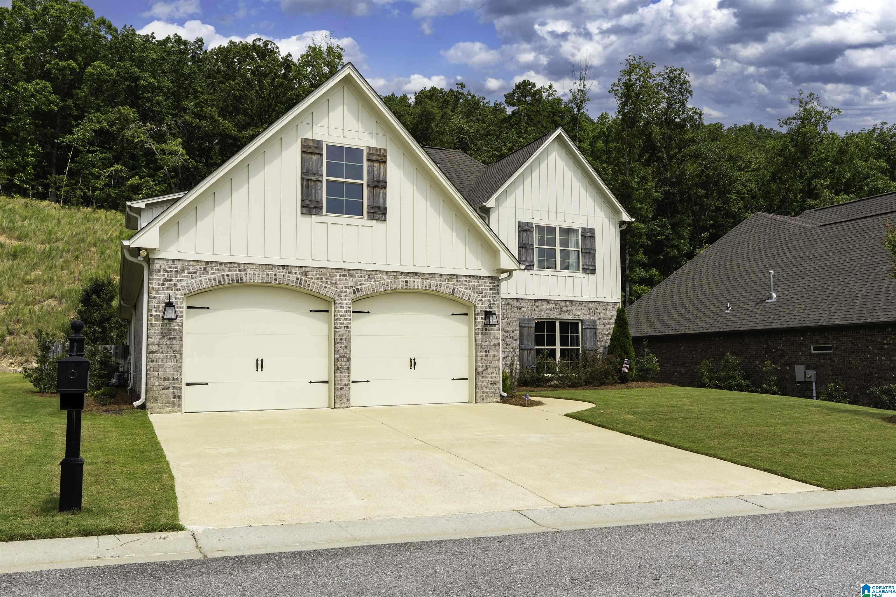 269 KINROSS CIRCLE