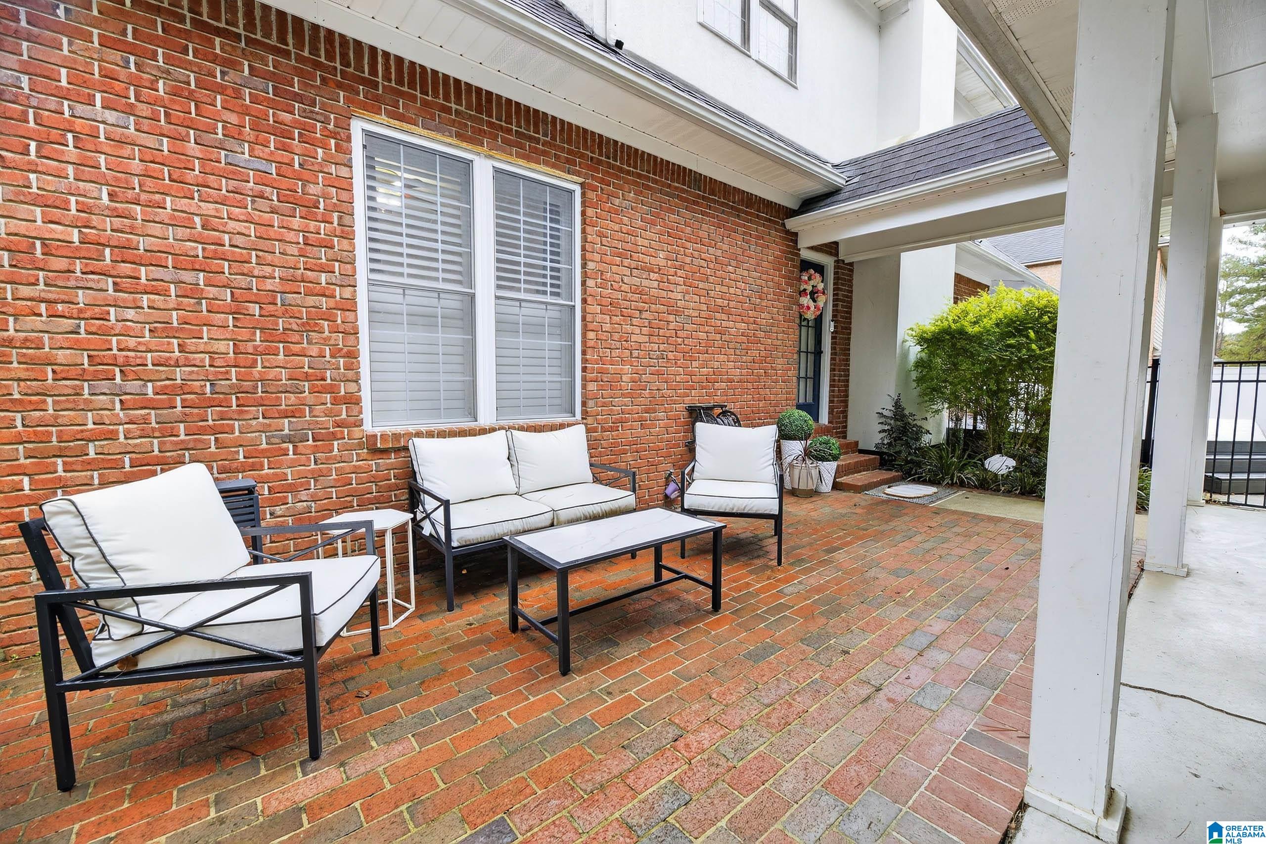 109 WESTMINSTER DRIVE