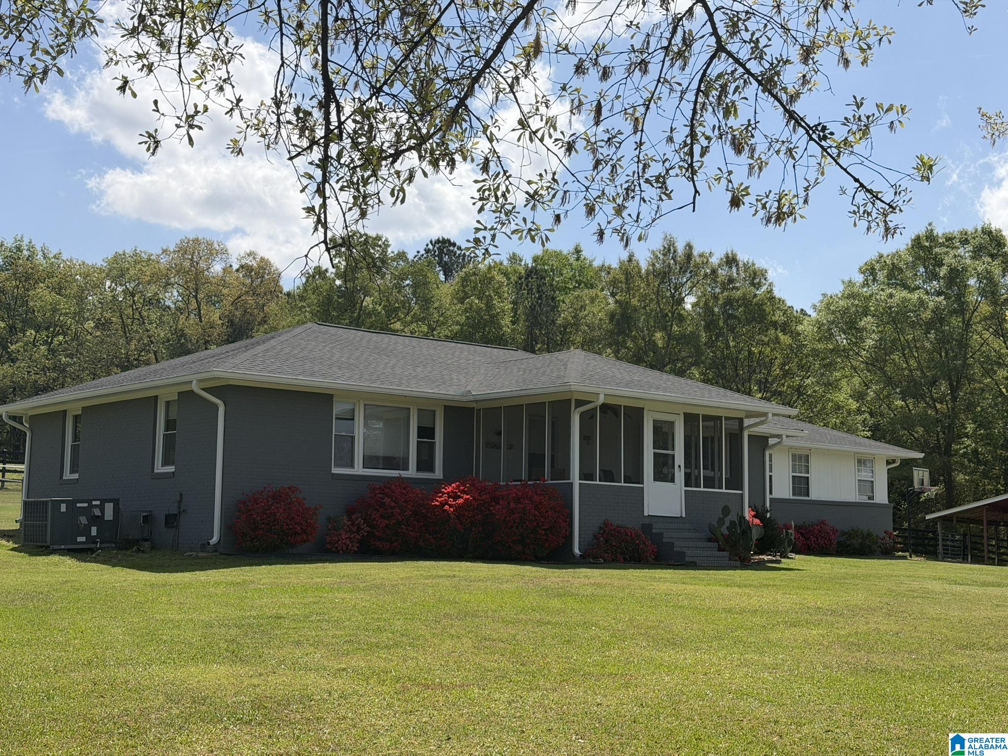 2304 DRIVING RANGE ROAD