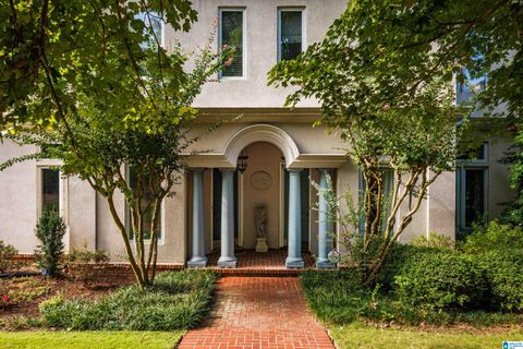 207 ANNANDALE CRESCENT MOUNTAIN BROOK AL 35223