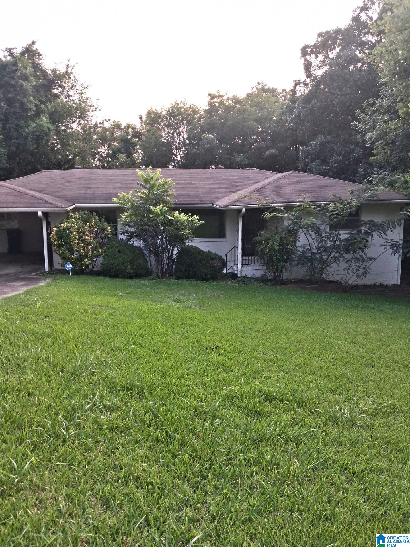 Photo 1 of 1 — 2226 2ND PLACE NW, CENTER POINT, AL 35215