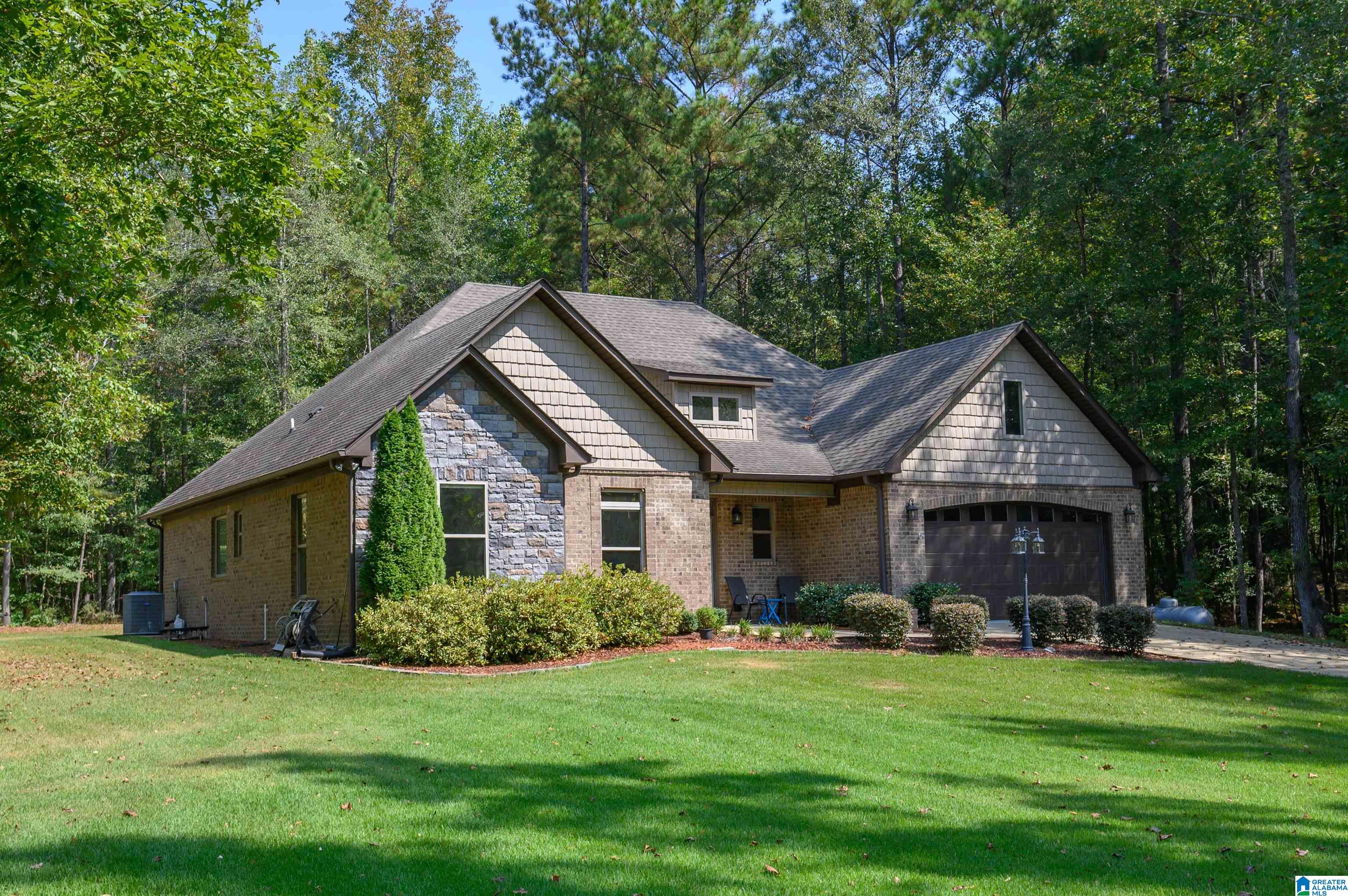 146 GLENSTONE DRIVE
