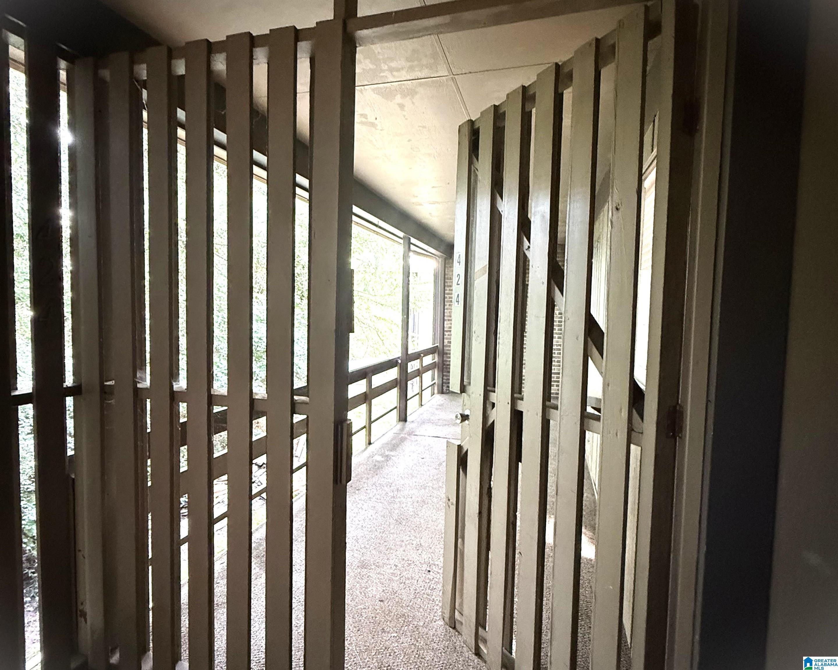 3101 LORNA ROAD 424