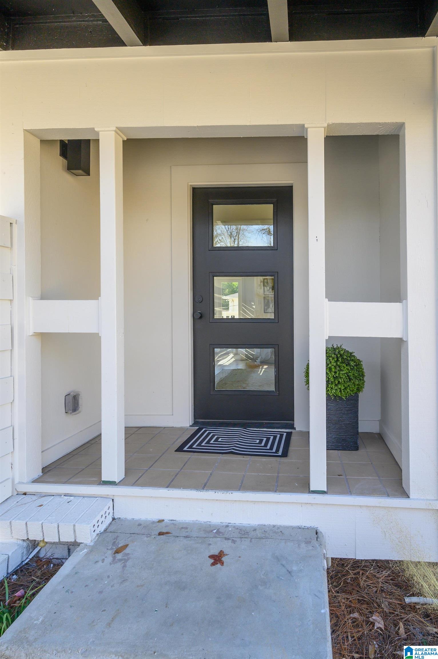 1927 OLD ORCHARD ROAD