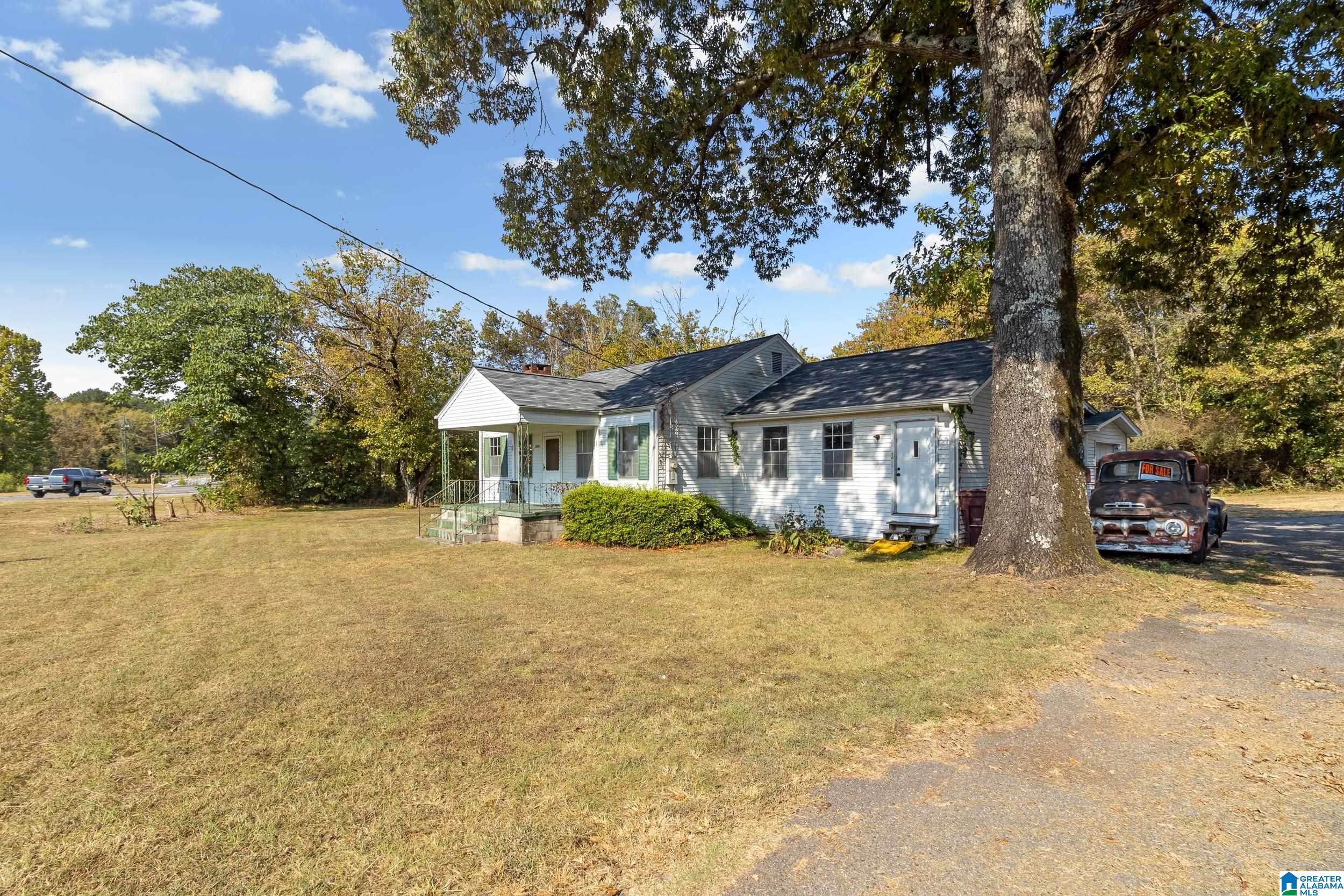 3280 HIGHWAY 52 W