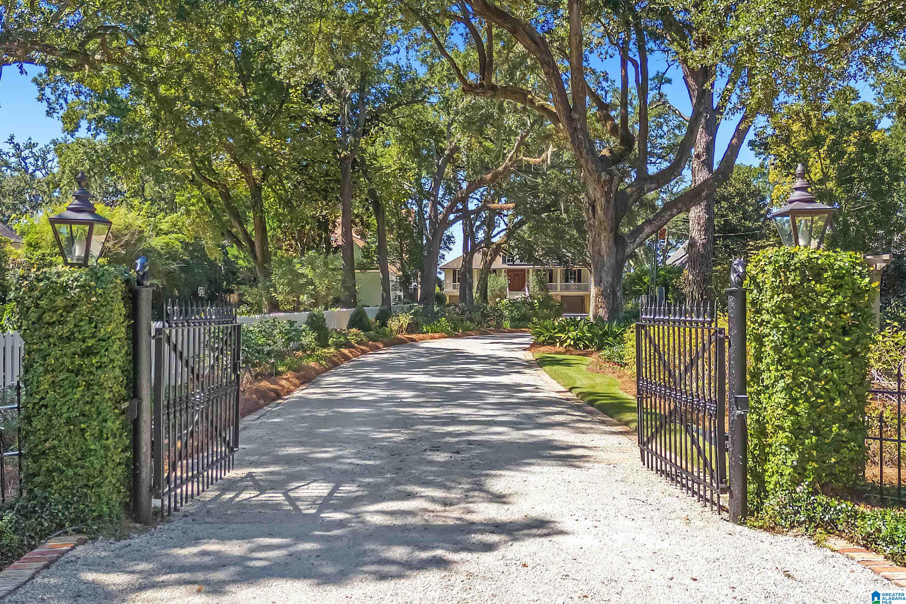 16291 SCENIC HIGHWAY 98