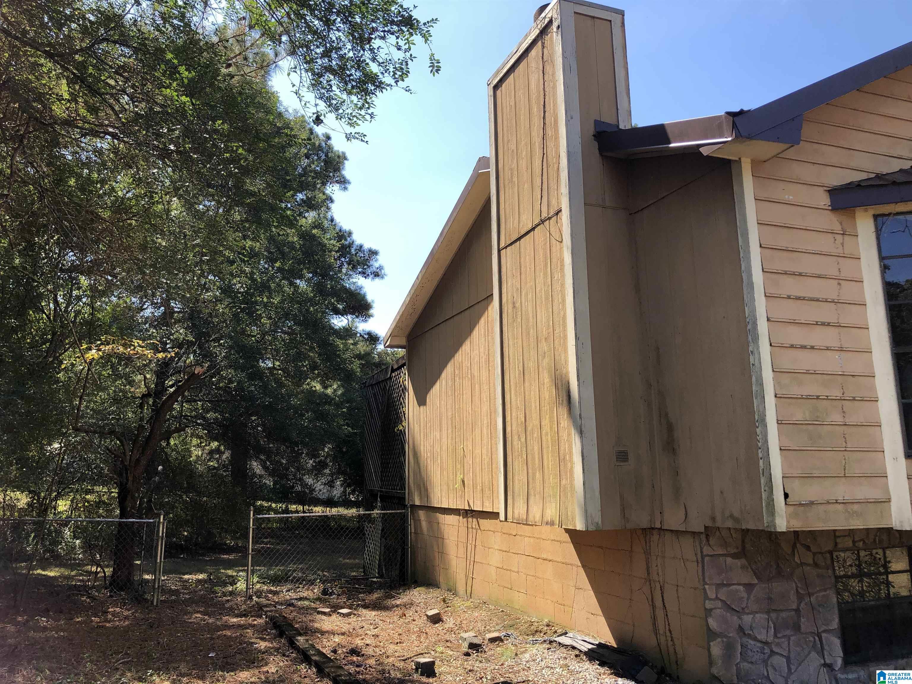 316 WILLOW GLEN COURT
