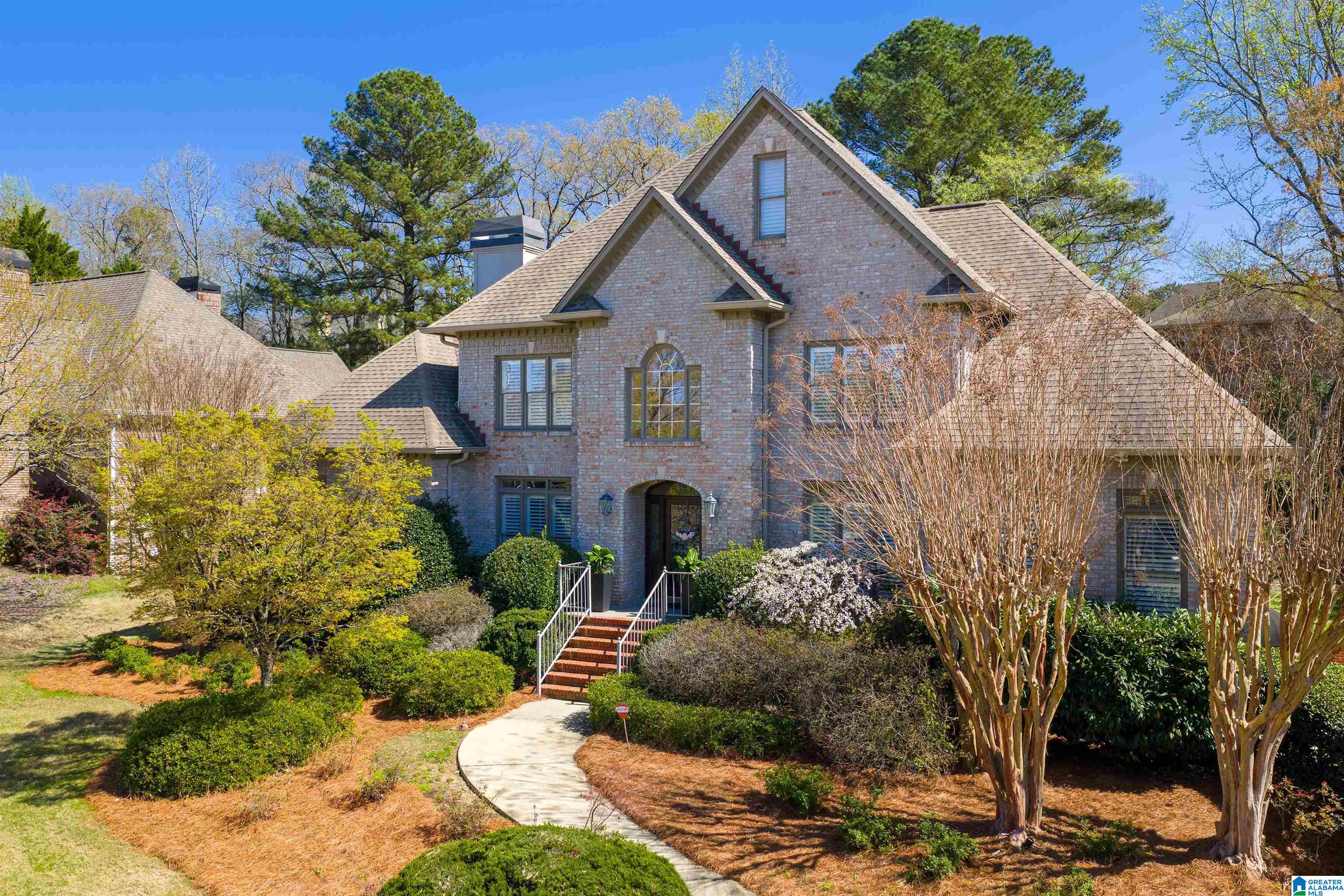 2032 SHANDWICK TERRACE