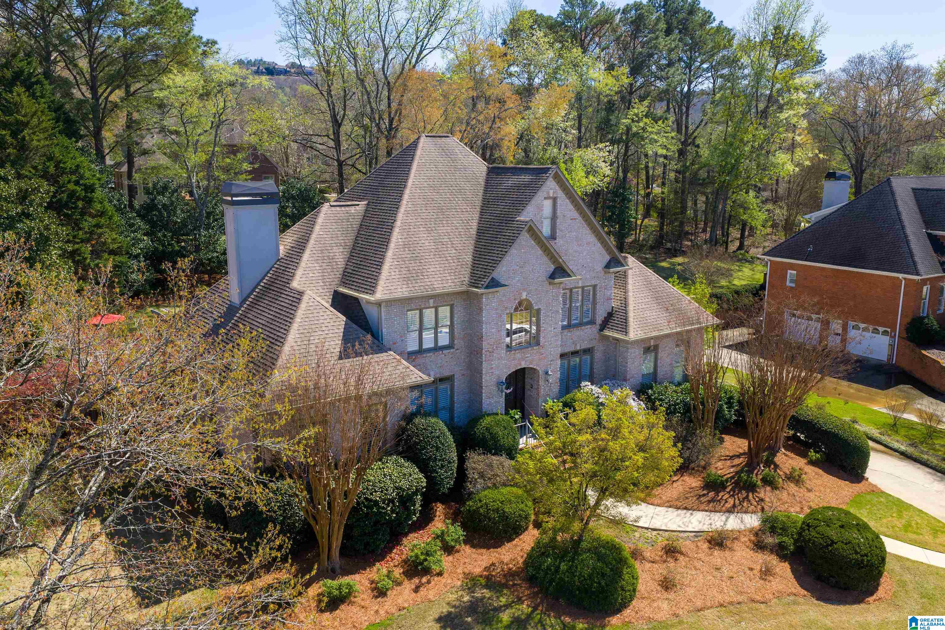 2032 SHANDWICK TERRACE