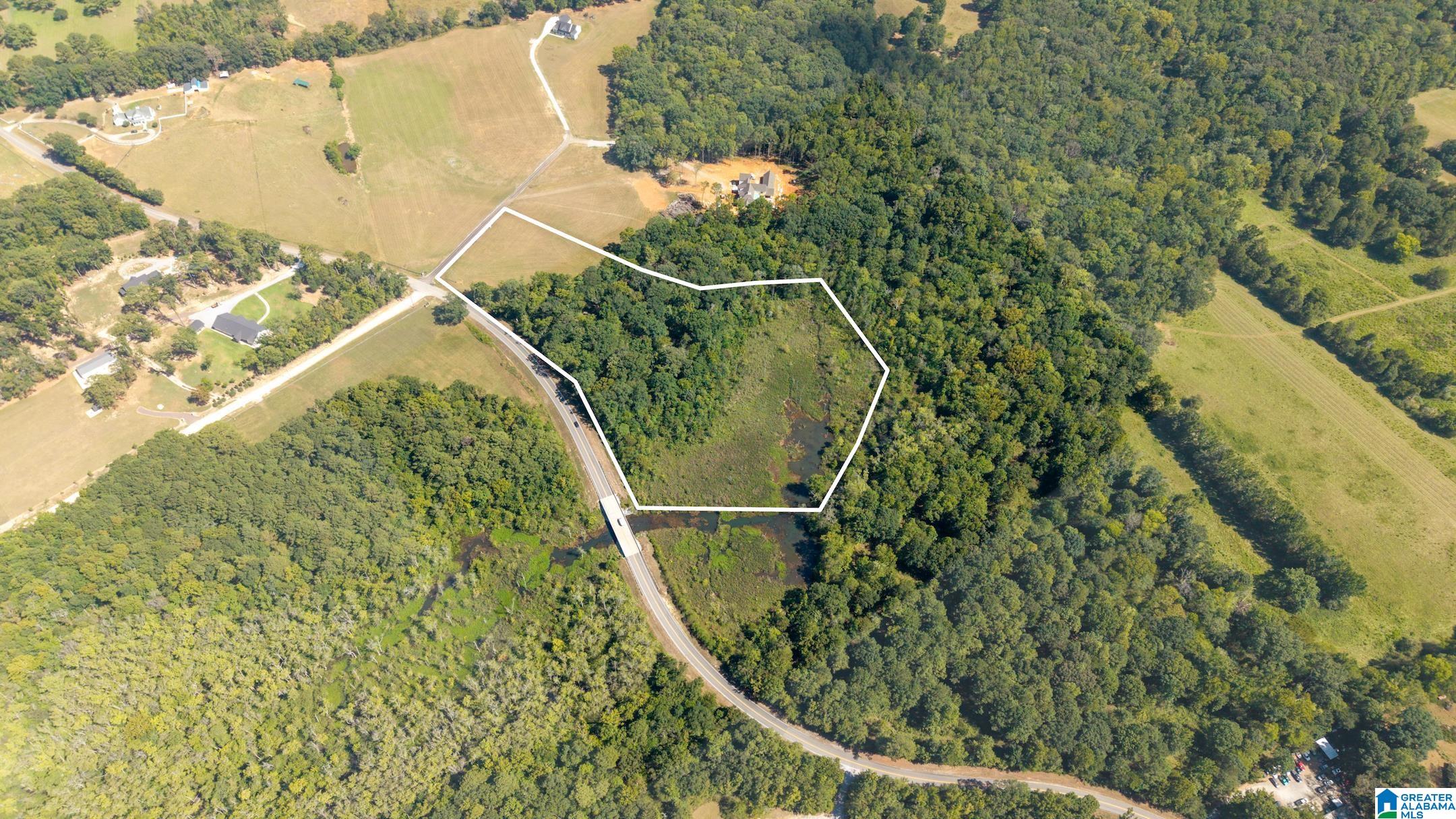 810 COUNTY ROAD 24 2