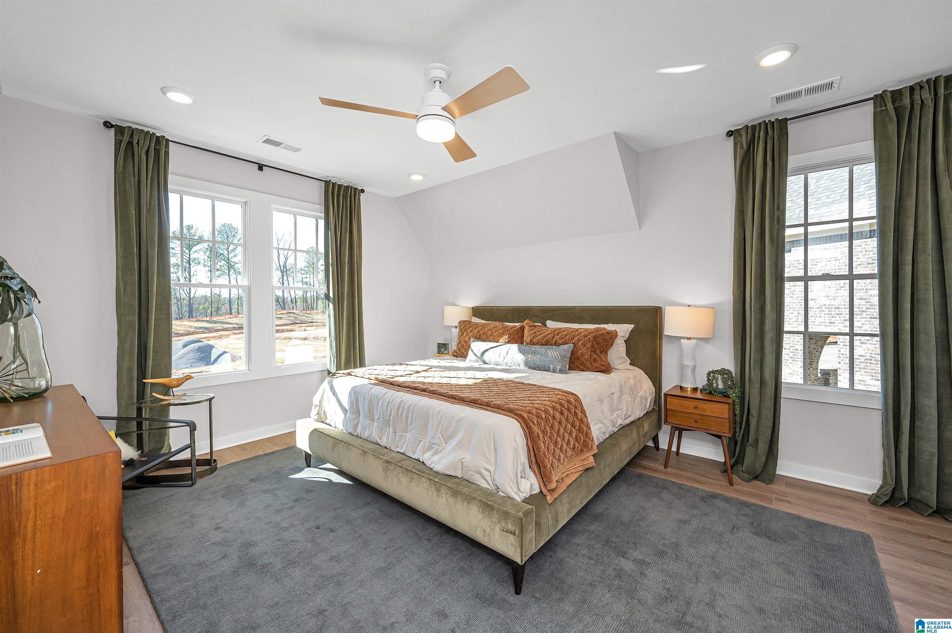 2005 AVONLEIGH CRESCENT