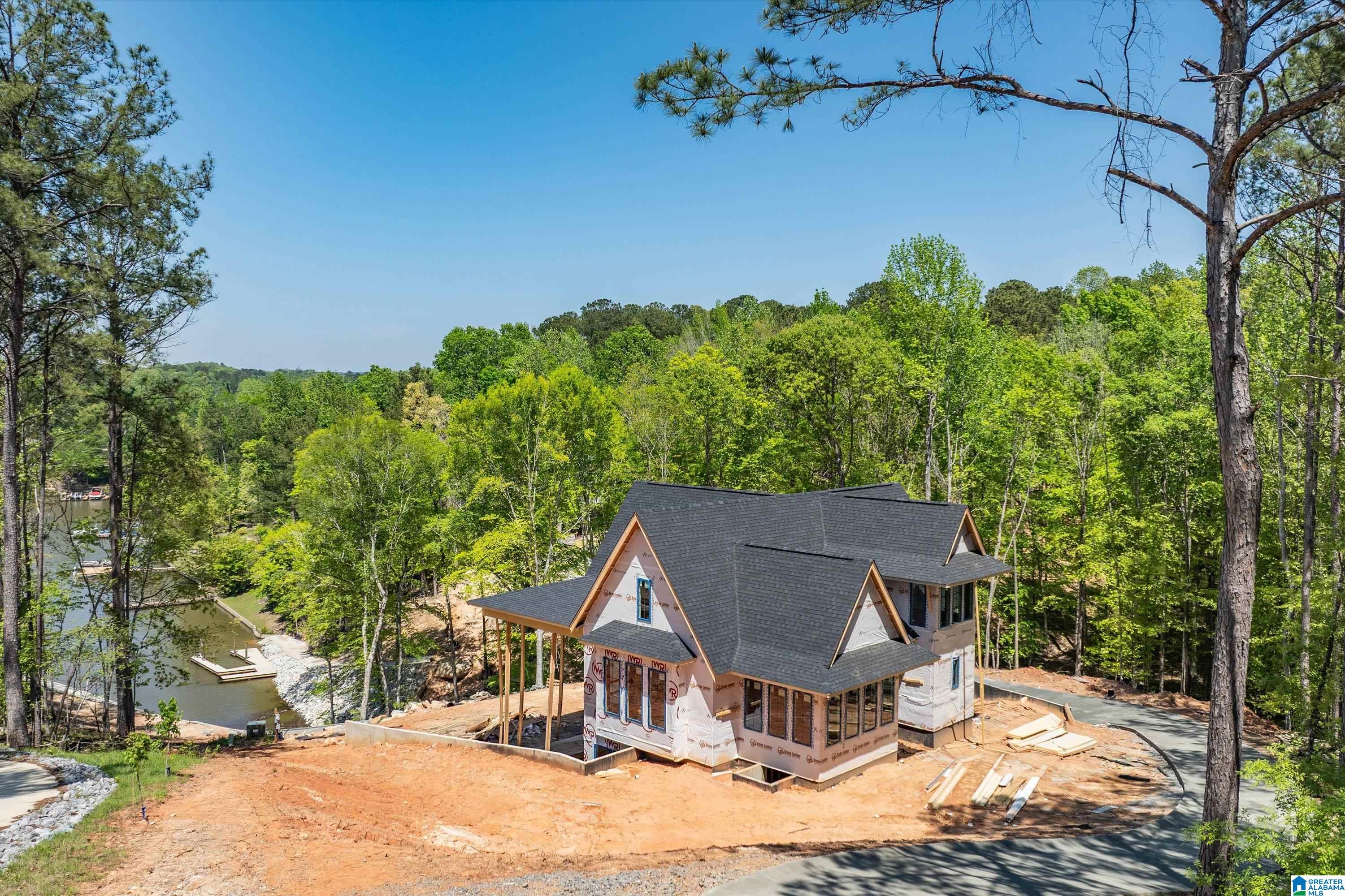 64 BAYVIEW DRIVE