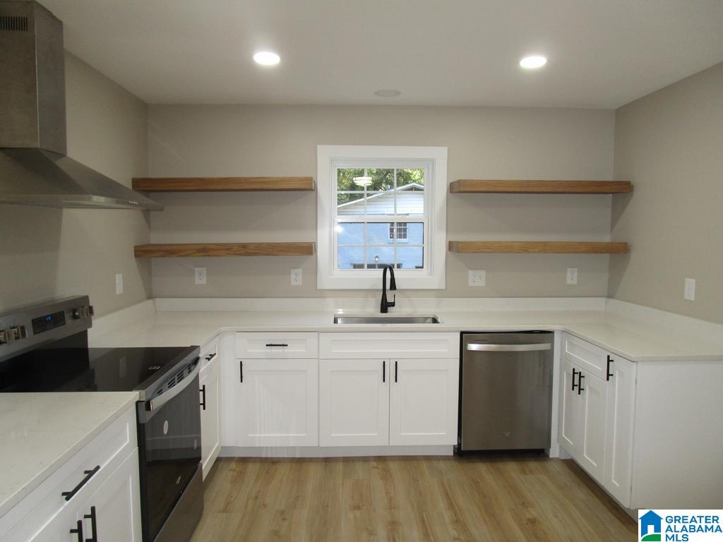 8929 VALLEYBROOK ROAD