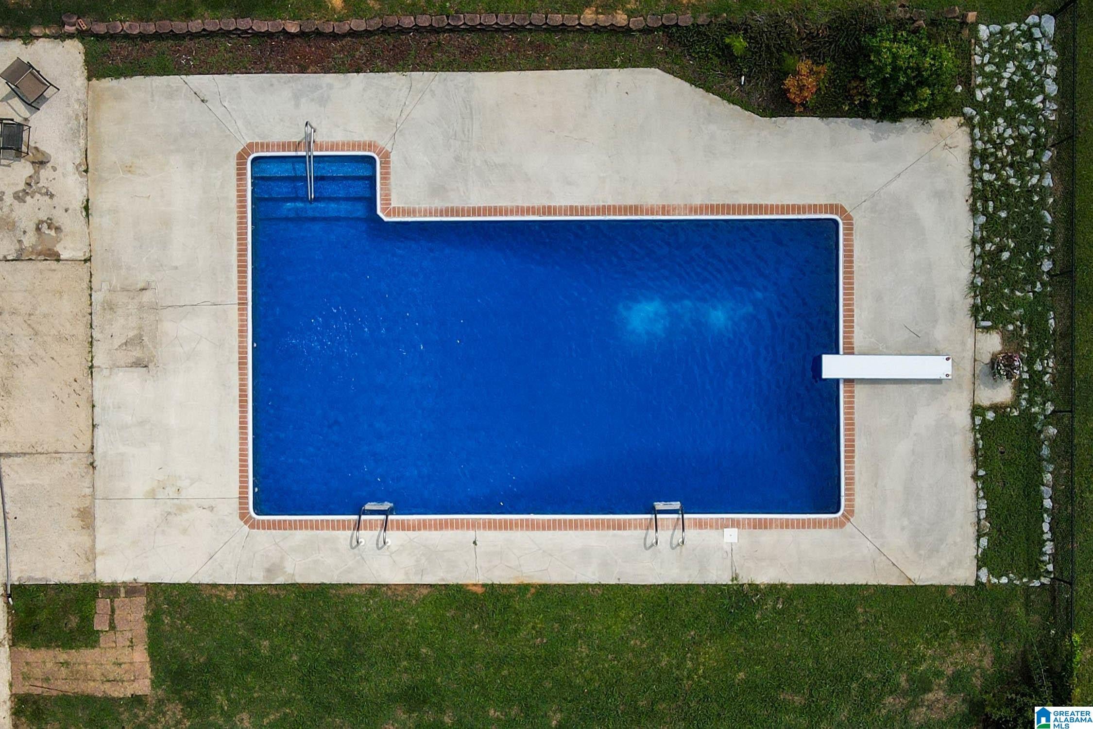 92 KONA LANE