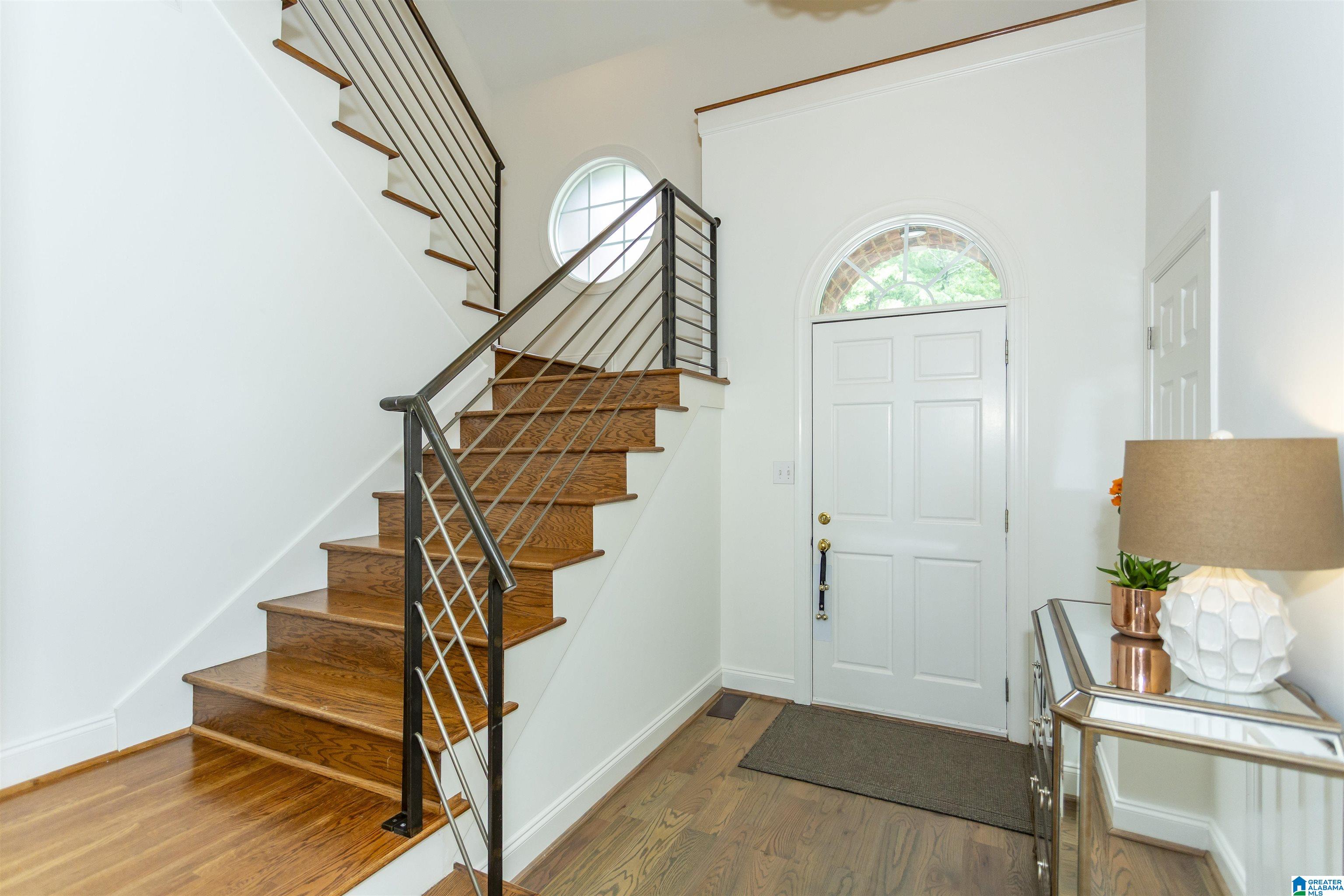 2621 RIVER TRACE COURT