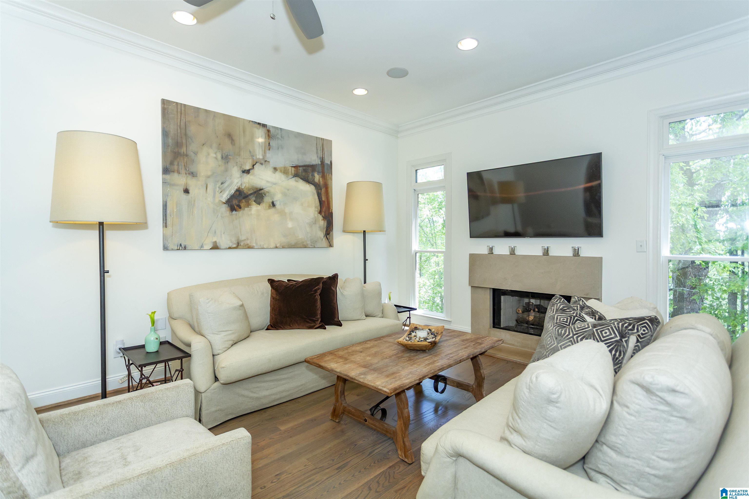 2621 RIVER TRACE COURT