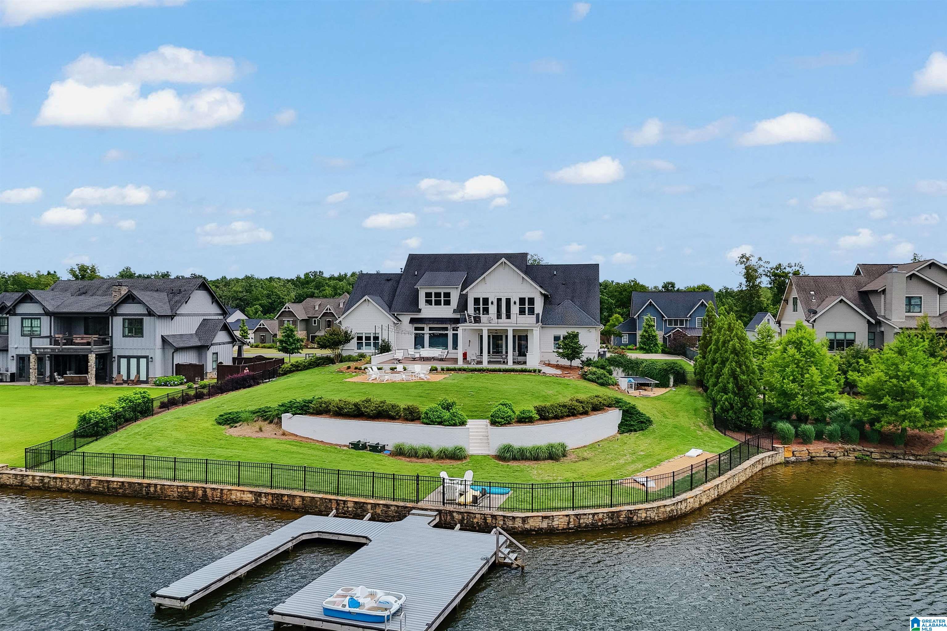 2745 BLACKRIDGE LANE