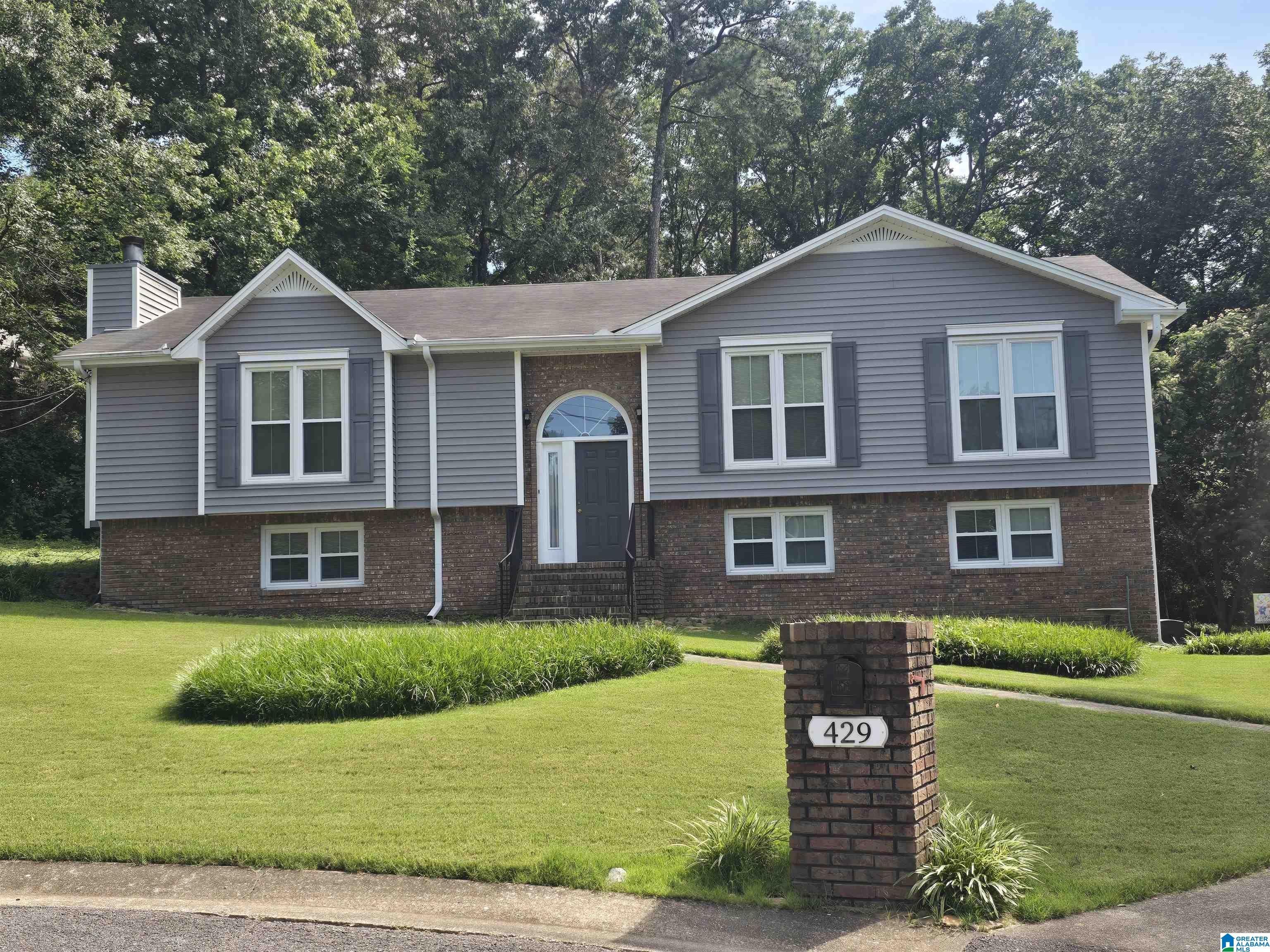 429 S FORK CIRCLE