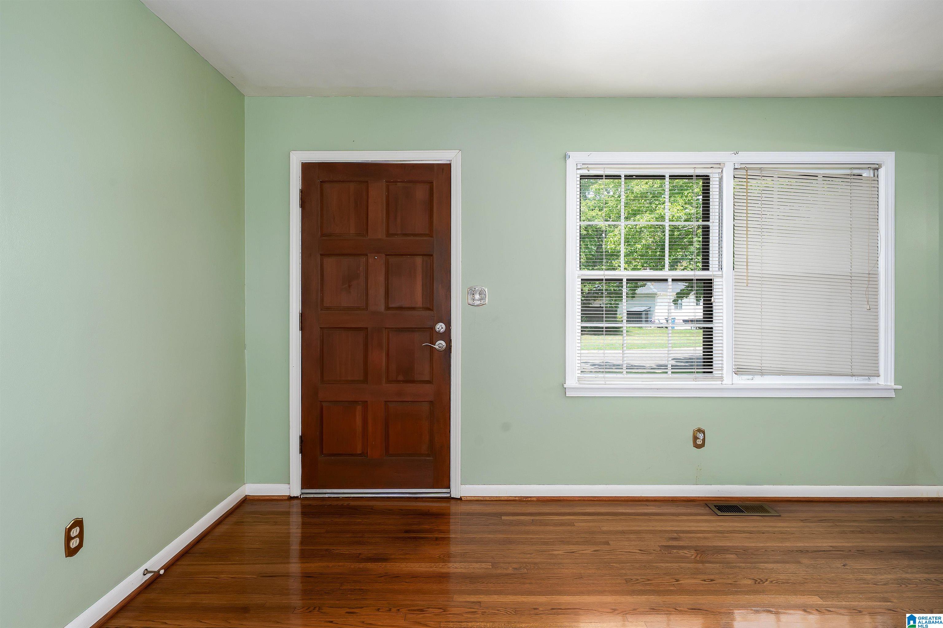 101 RIDGEMOOR DRIVE