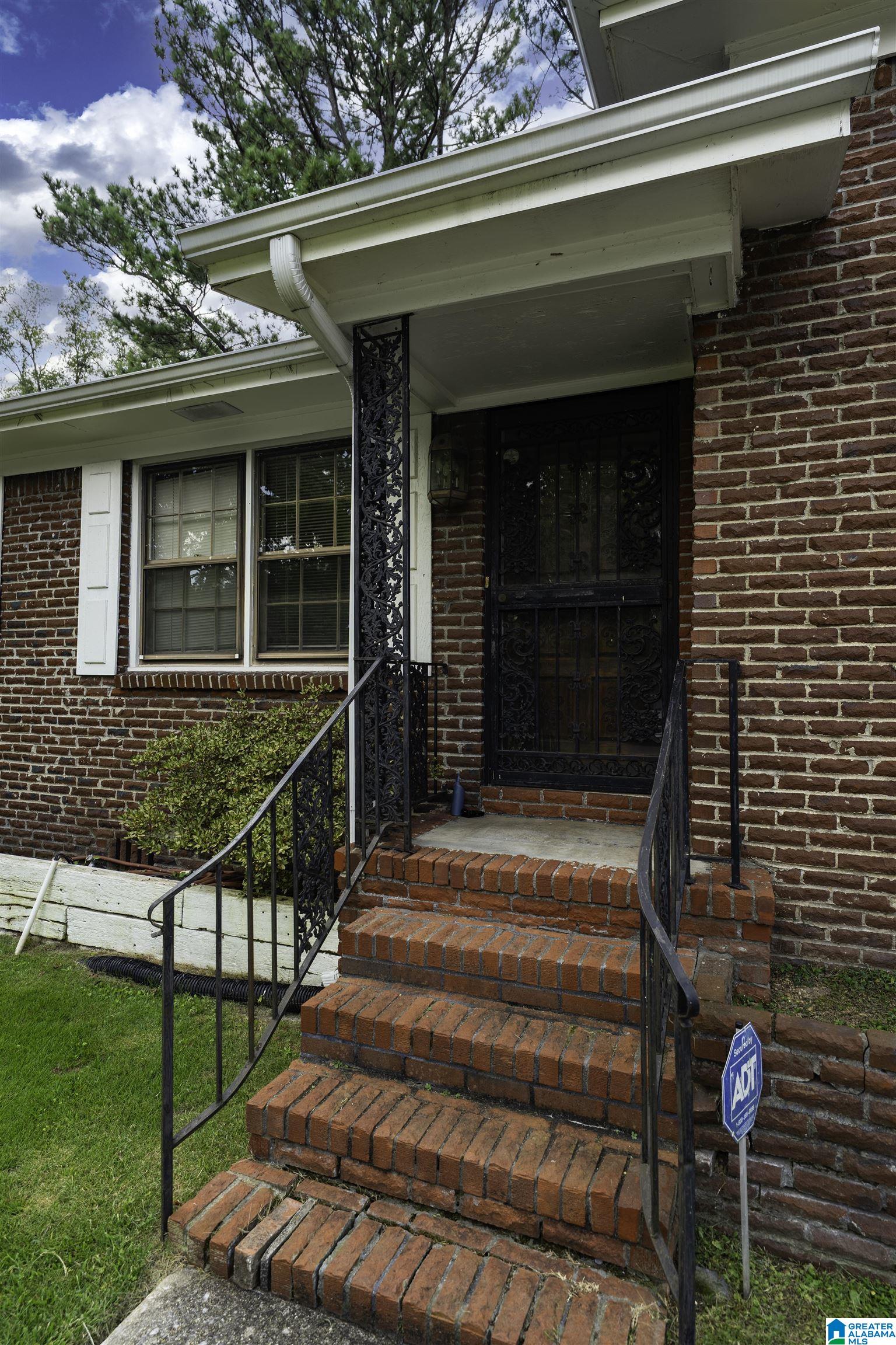 101 RIDGEMOOR DRIVE