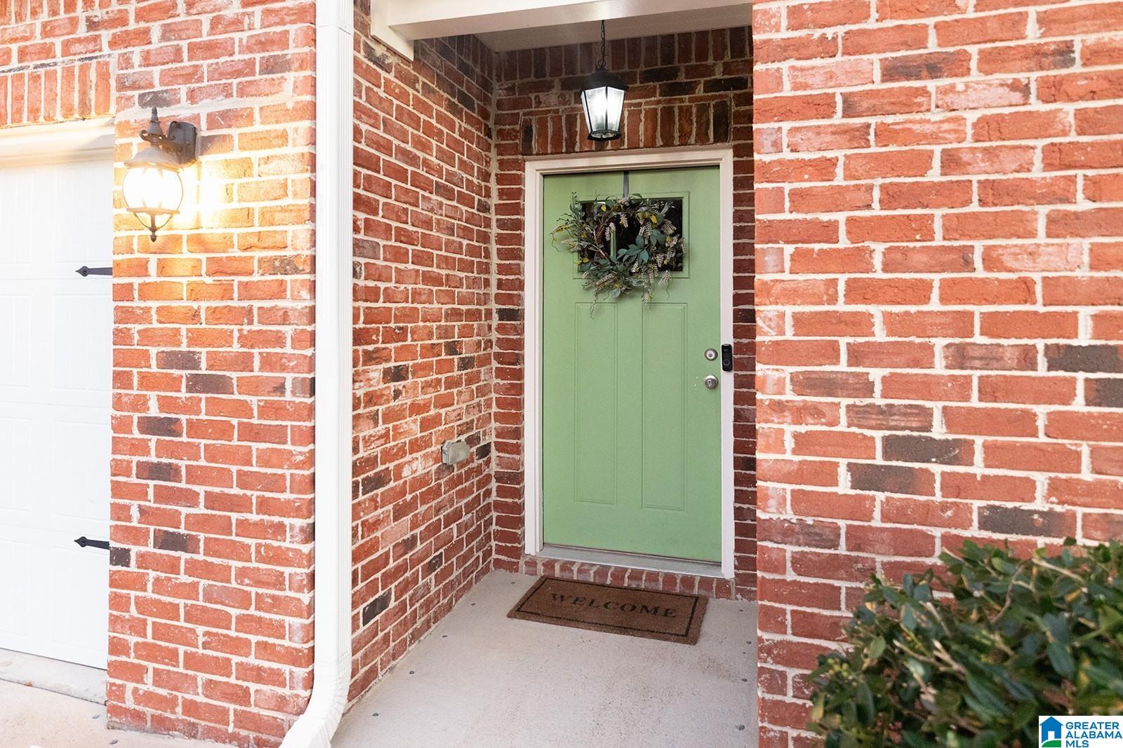 7135 OAK CRESCENT LANE