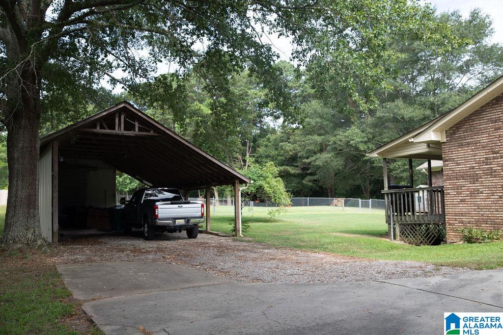 1212 WHITTEN ROAD