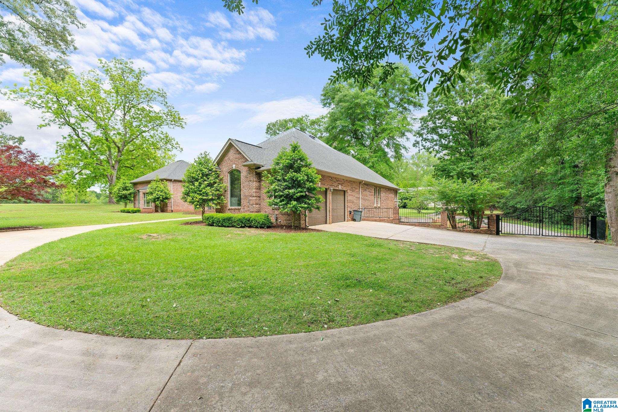 120 MAGNOLIA CIRCLE