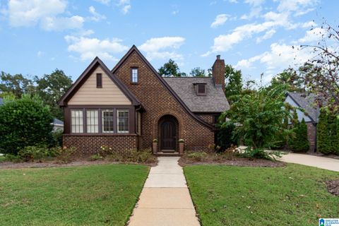 3902 JAMES HILL CIRCLE HOOVER AL 35226