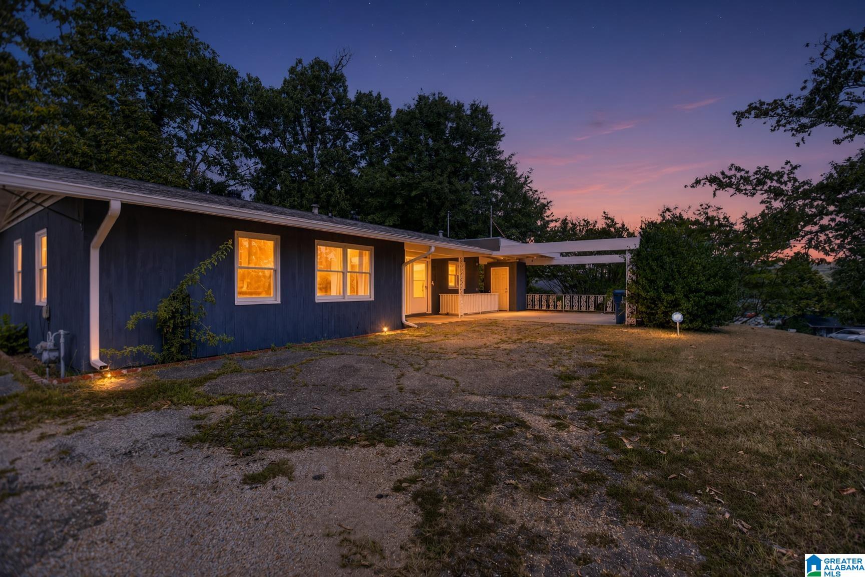 1401 JOHNSTON DRIVE