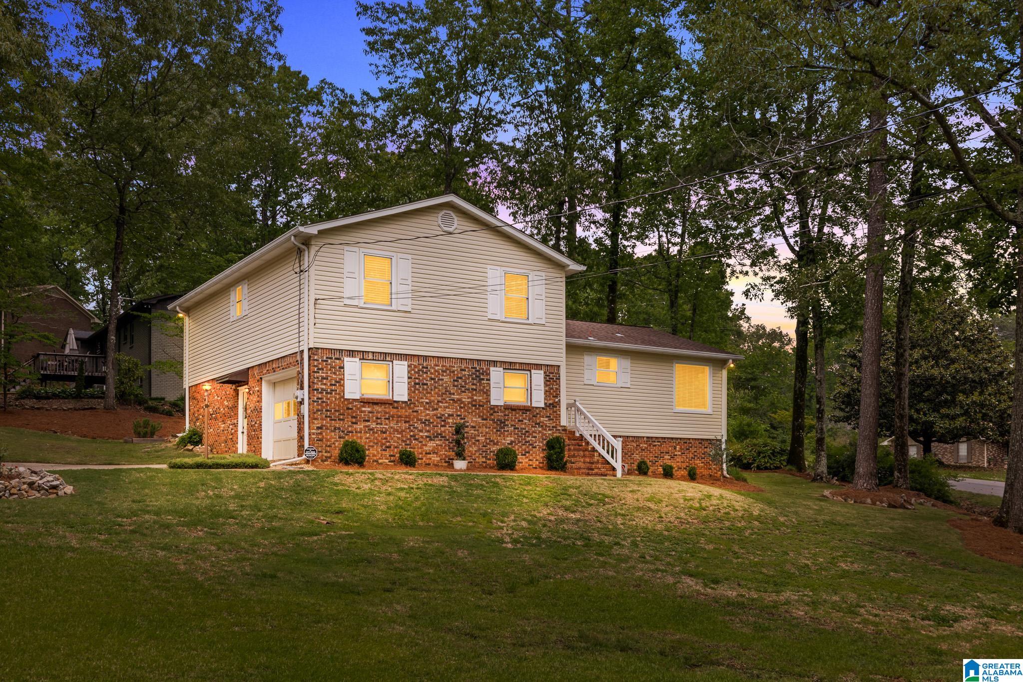 3434 ROCK RIDGE CIRCLE