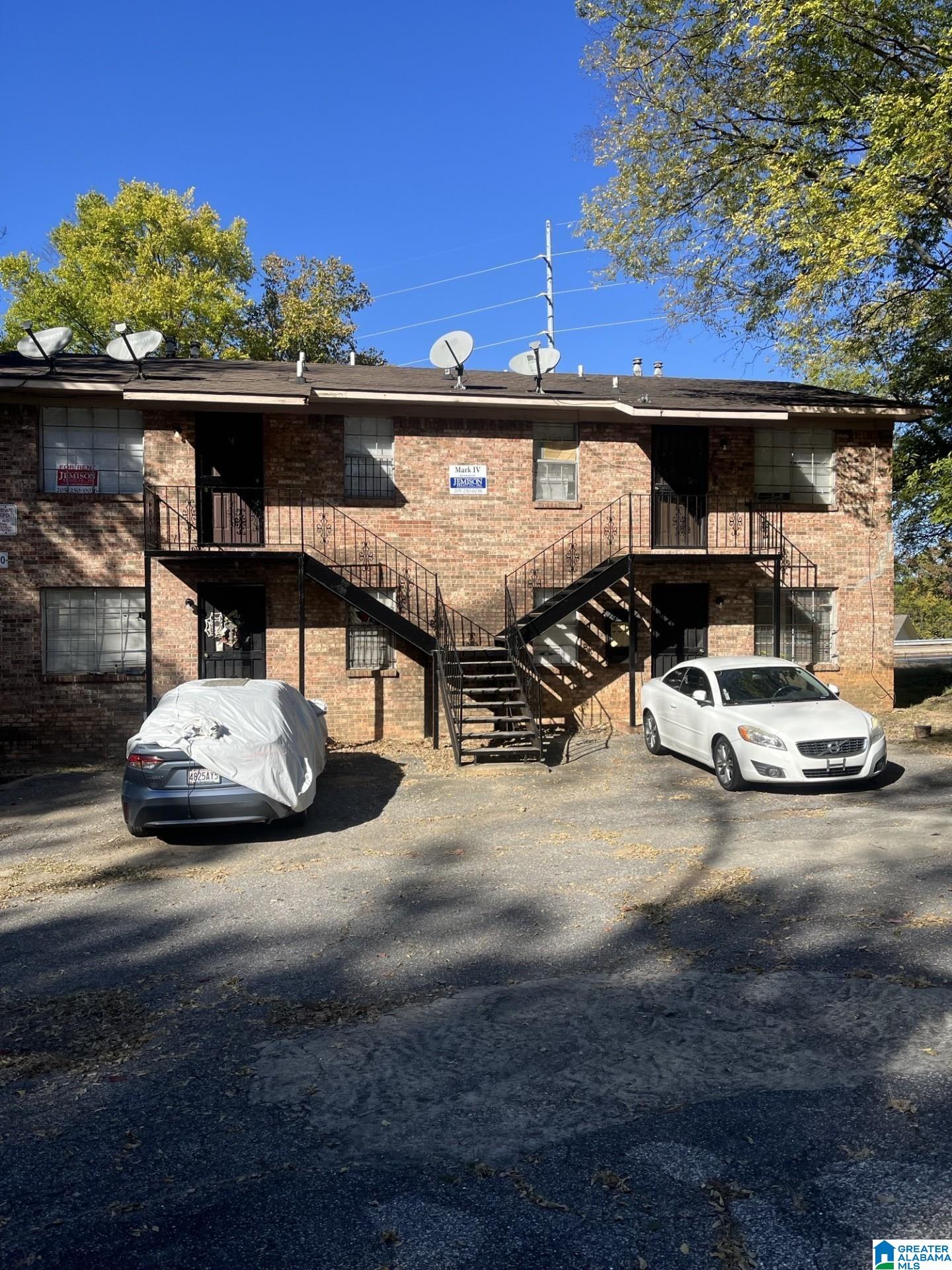 Photo 1 of 7 — 1300 N 16TH COURT N Apt C, BIRMINGHAM, AL 35203