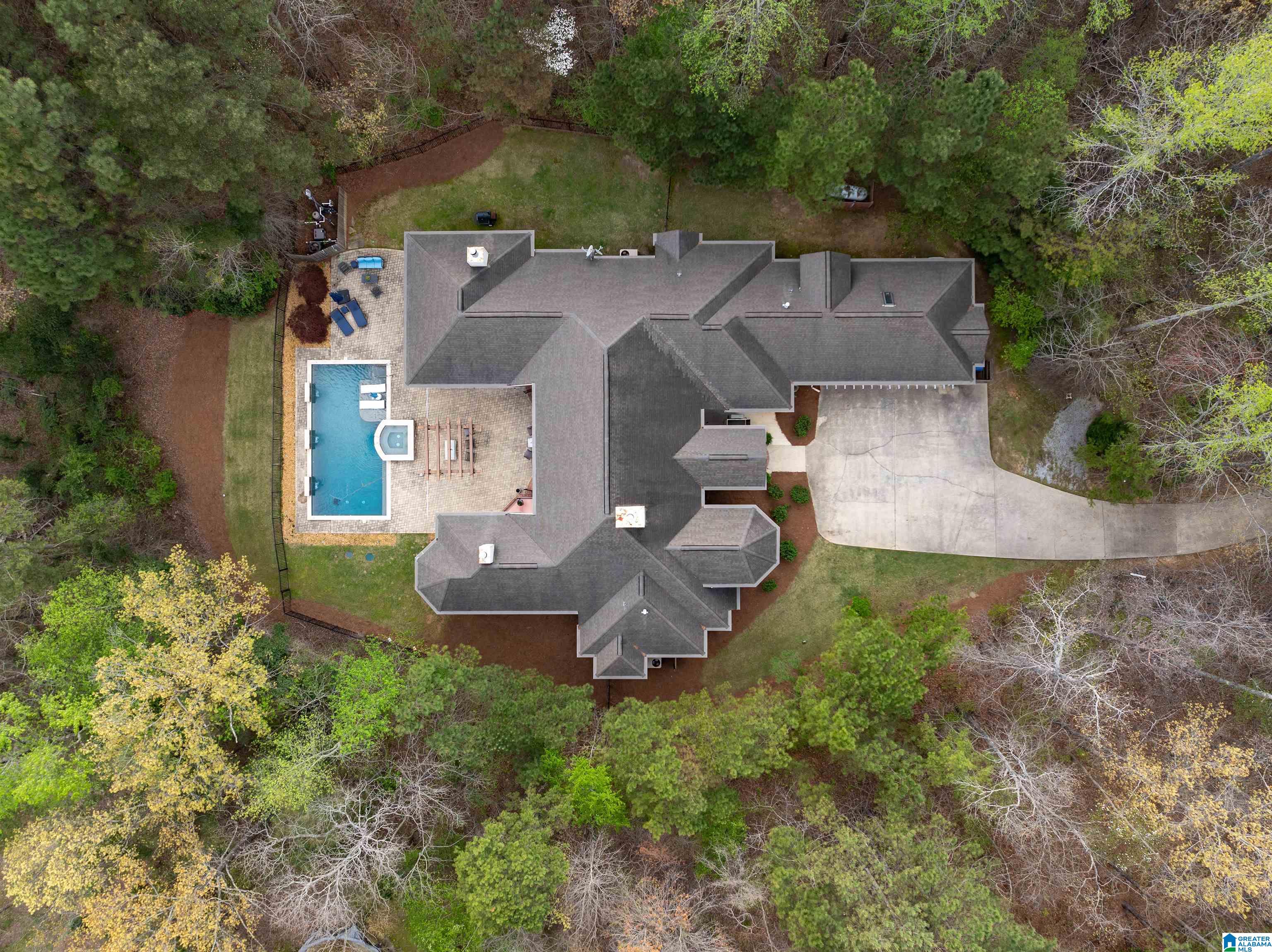 425 ARADON TRACE