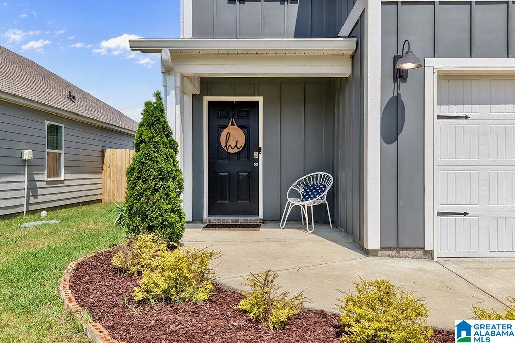 1195 SHAGGY BARK LANE